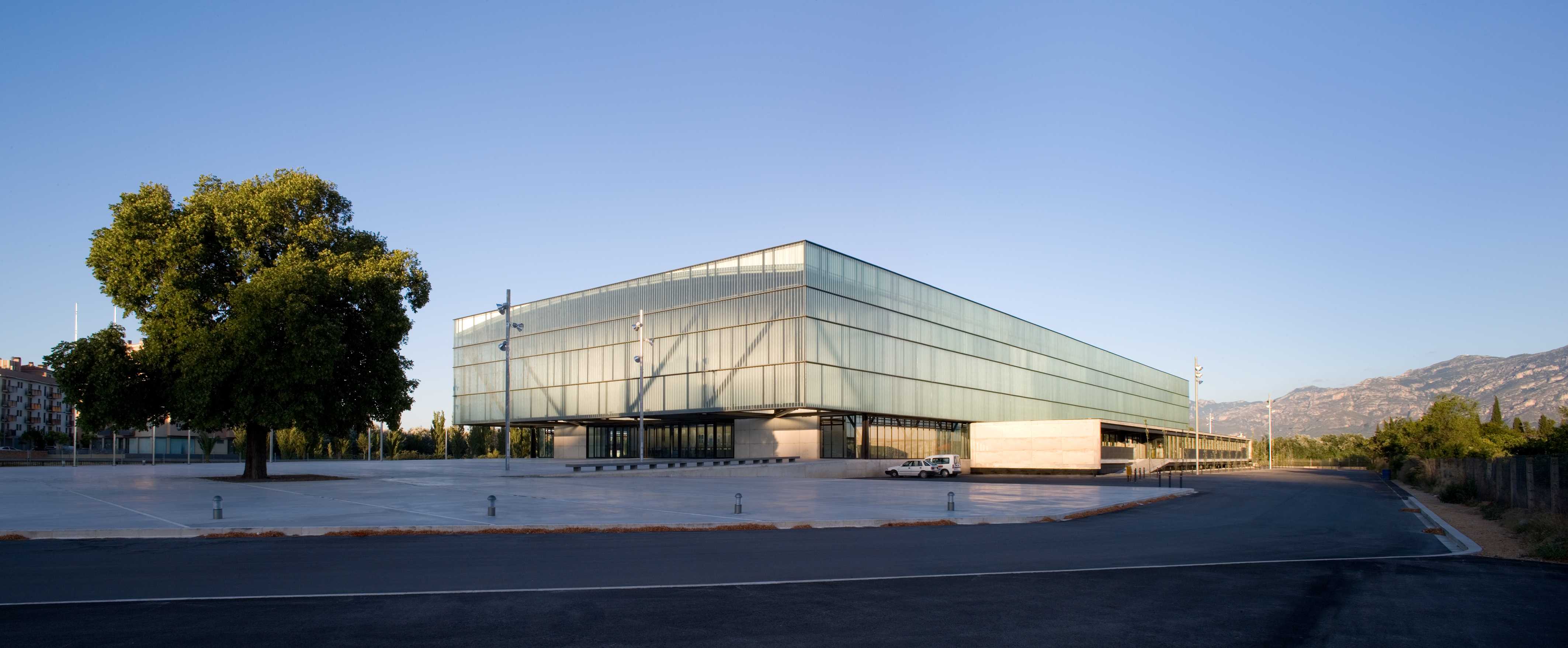 河畔多功能运动中心-15