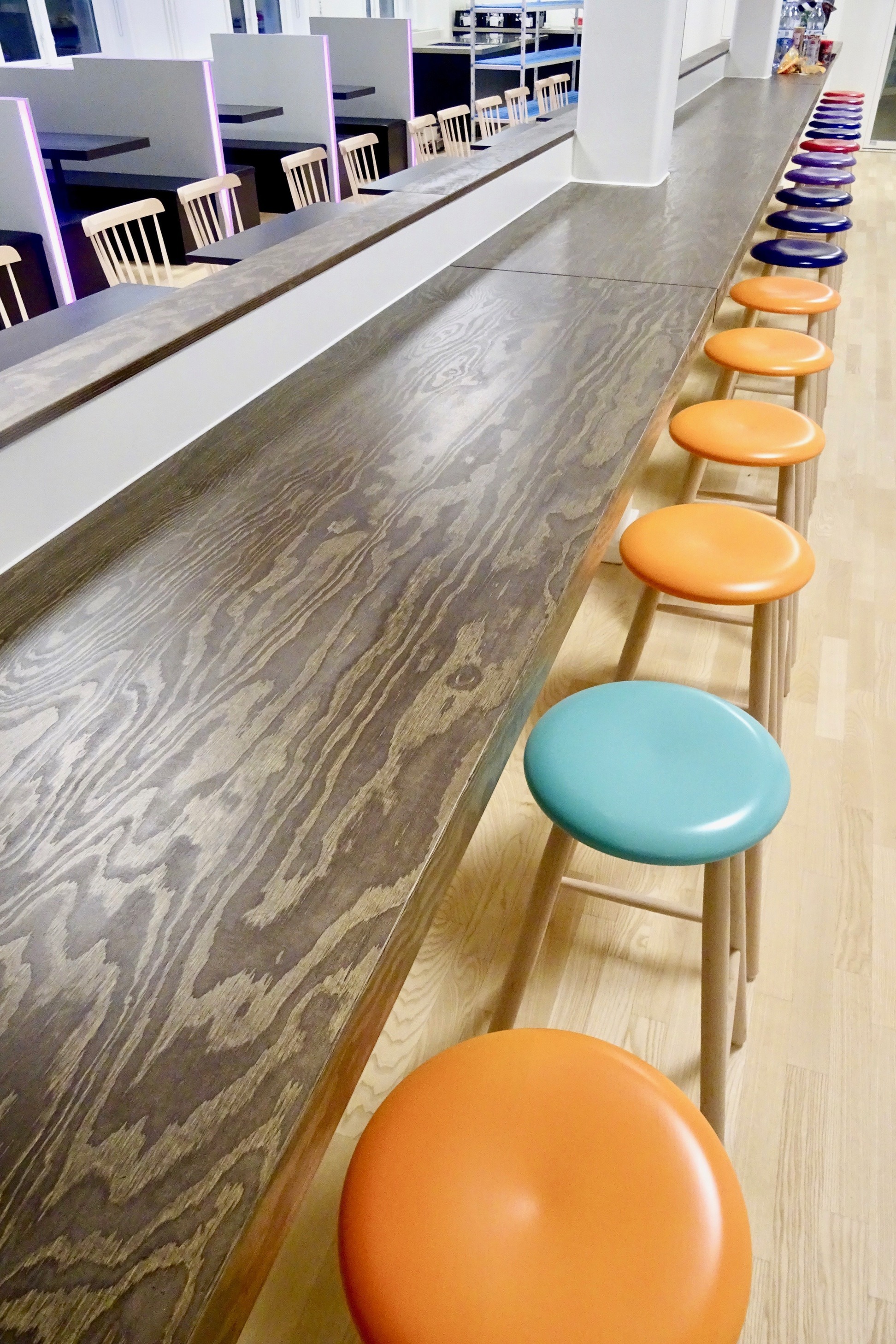 丹麦 IO Interactive 新总部办公空间——现代简约的创意孵化器-23