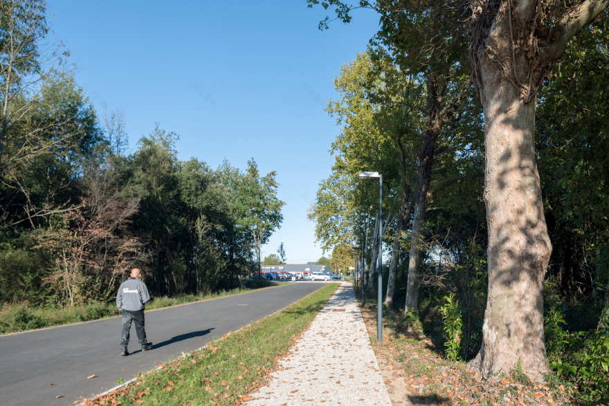 养老医疗中心 Barail | 关爱老年人的温馨家园-24