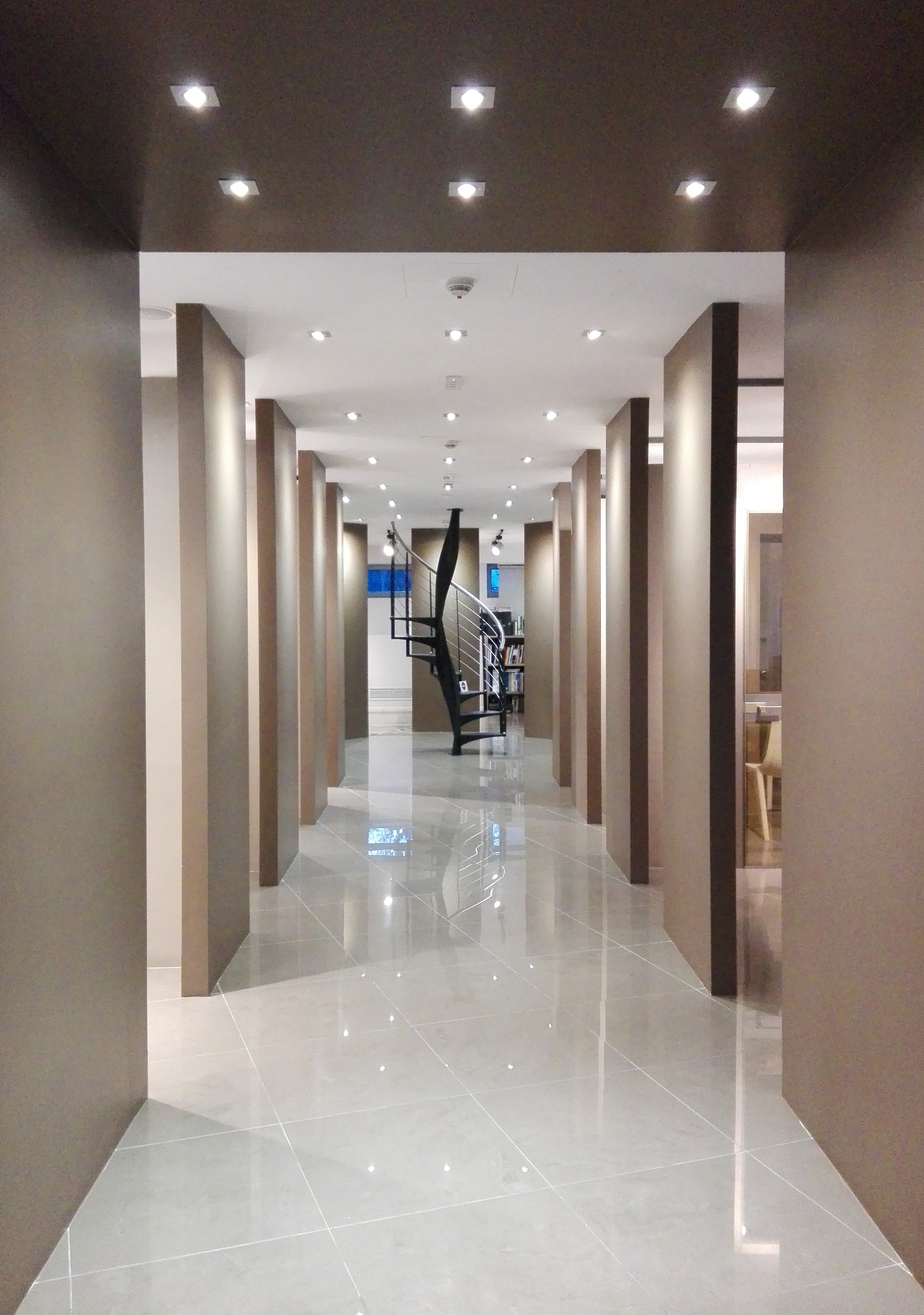 卢卡门窗展示厅-0