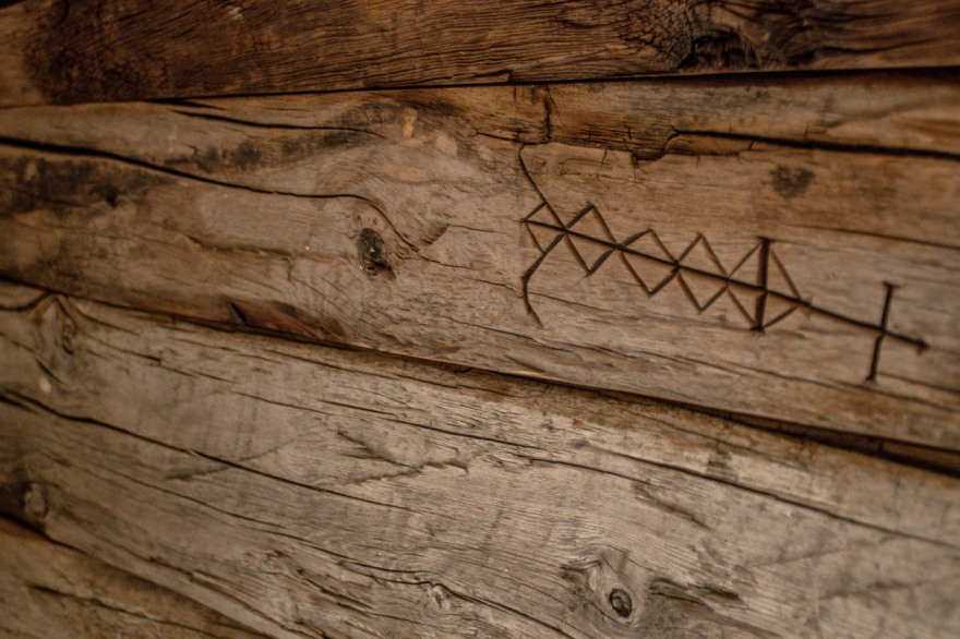 雪山之上的温馨猫舍——La Tana del Gatto 餐厅设计-40