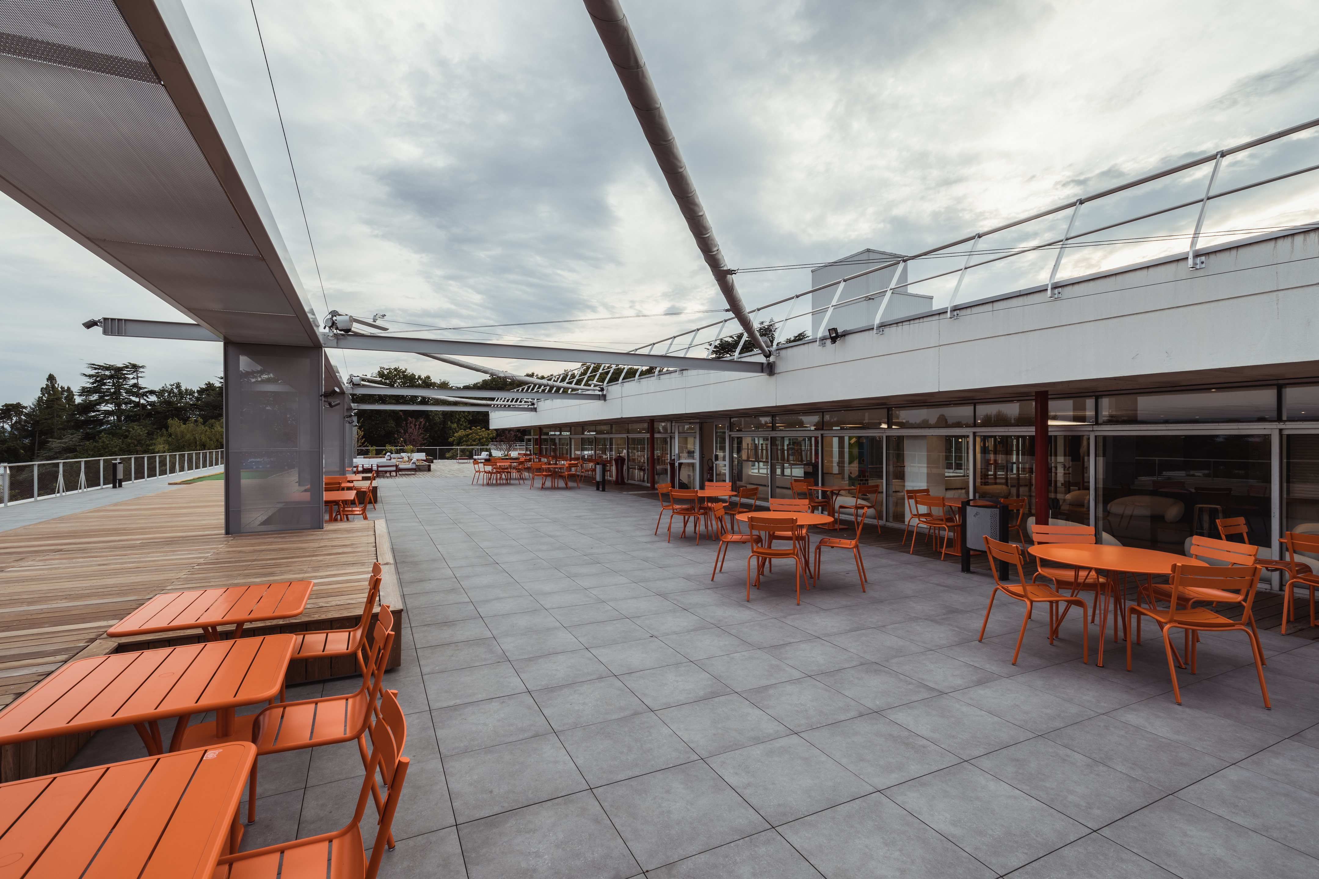 EM Lyon 商学院屋顶露台改造-21