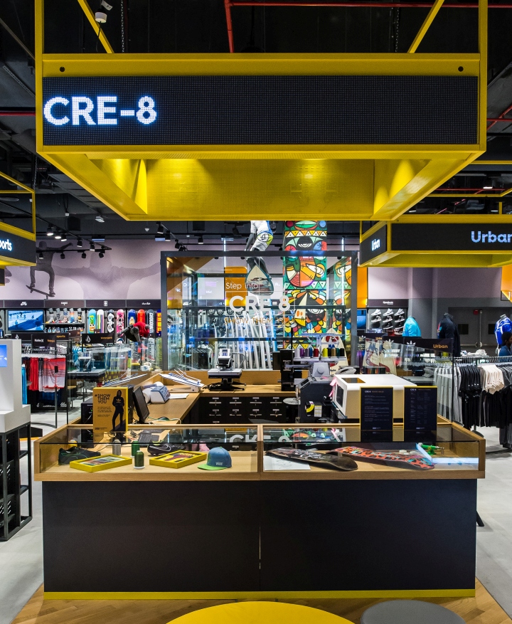 Green Room设计的阿联酋Sun - Sand体育用品专卖店-3