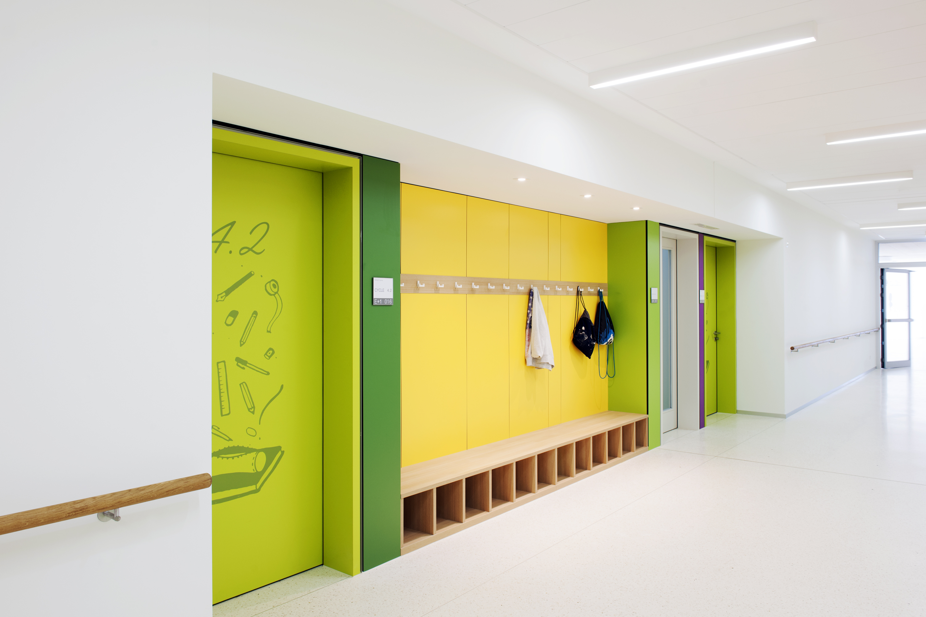 卢森堡“Ecole Schouweiler”小学及日托中心——功能齐全、节能环保的设计-24