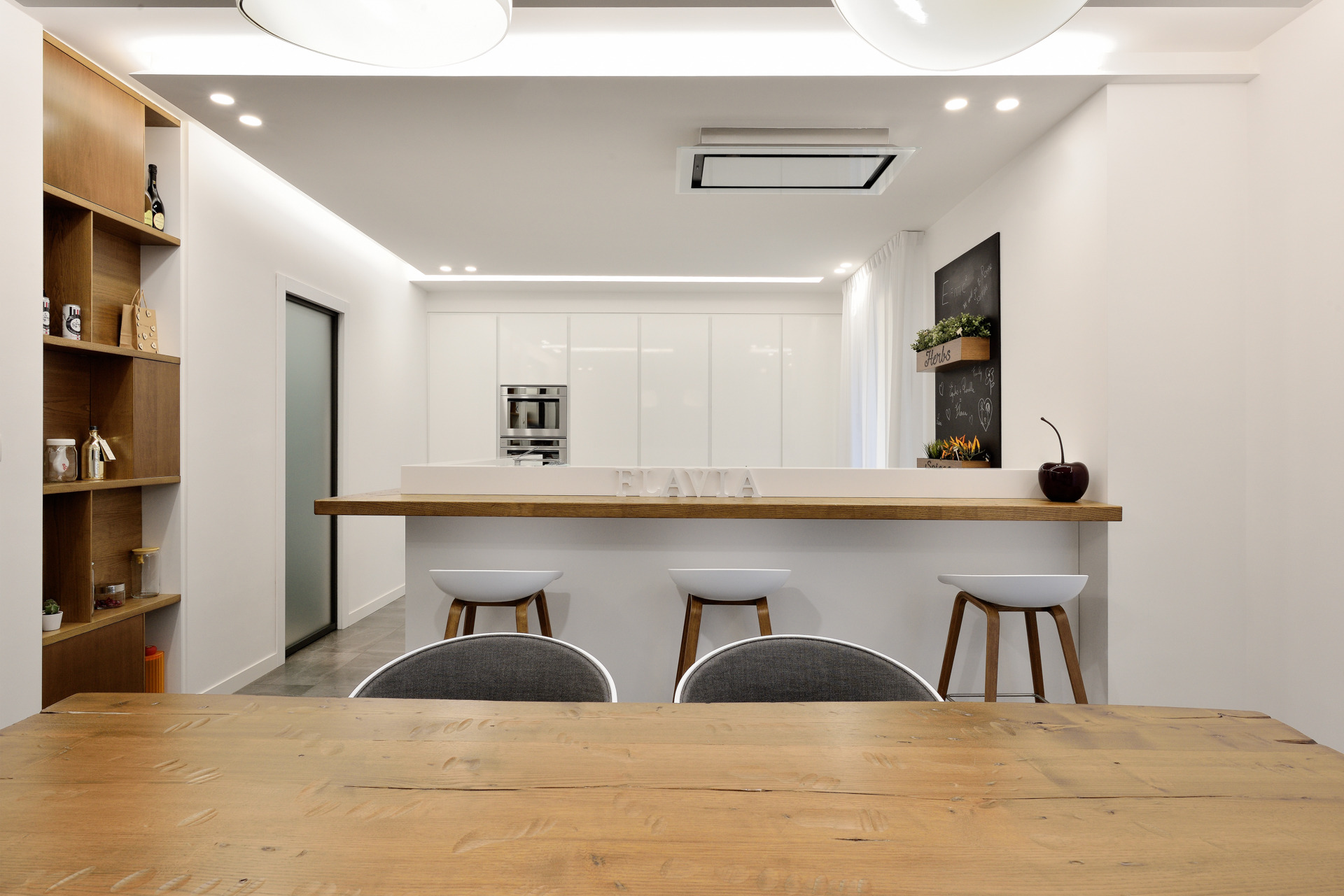 意式风情三层楼别墅设计-9