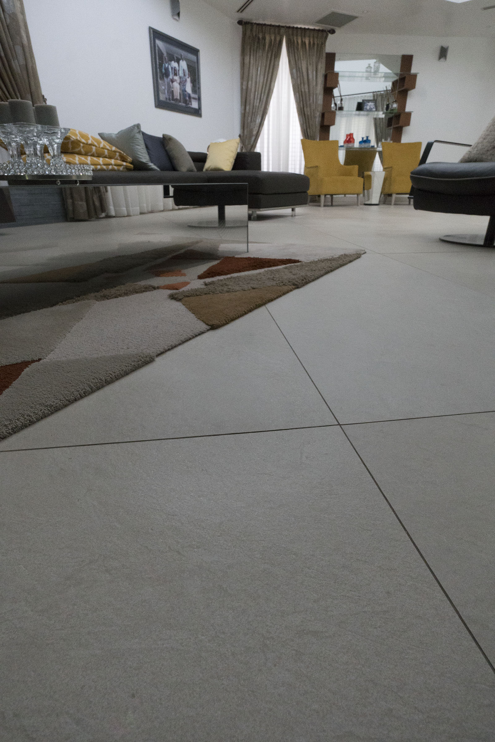 Cantonments’House 梦幻私人住宅,意大利风格与高品质材料的完美结合-4