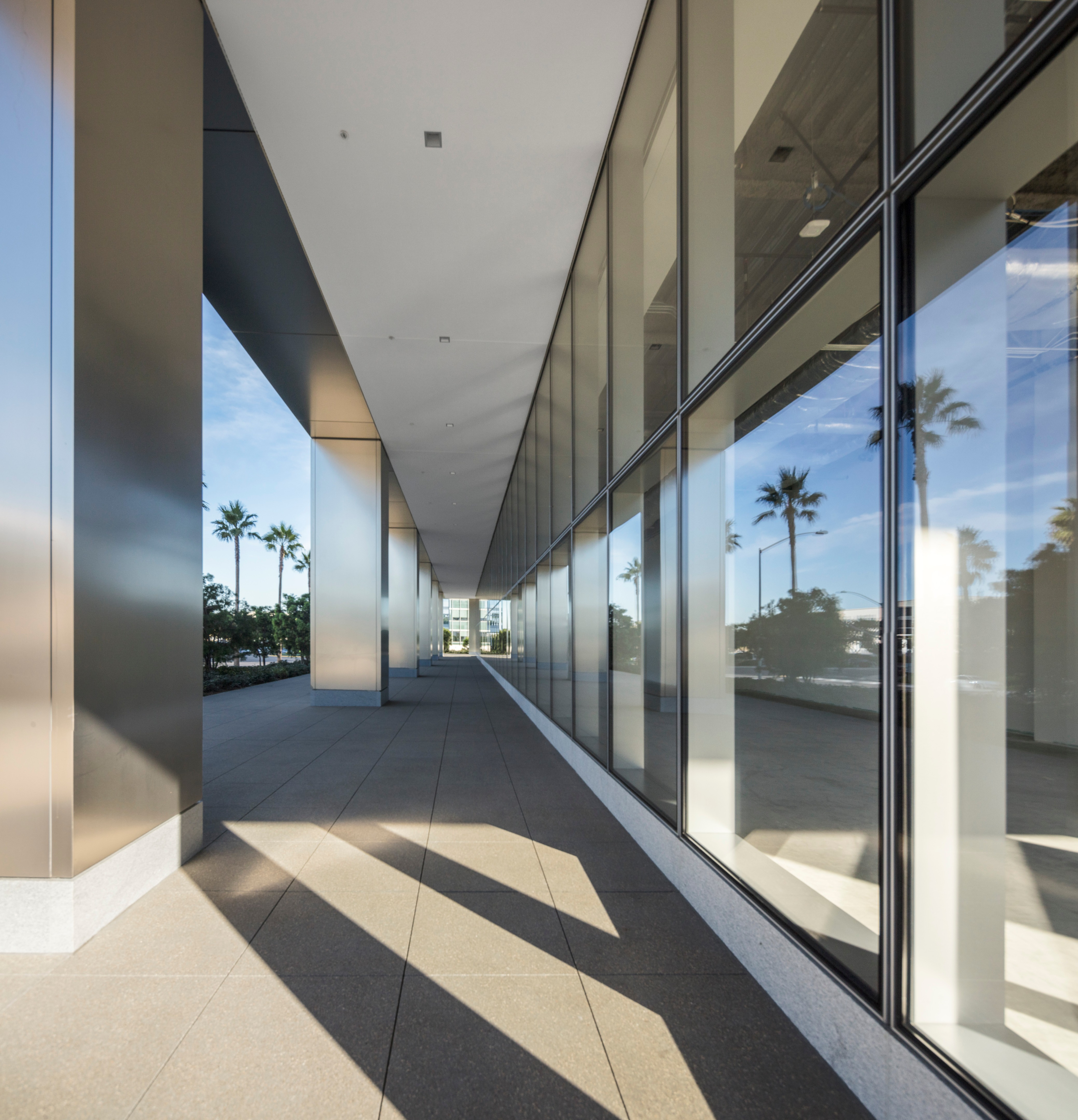 拉霍亚中心一号-5