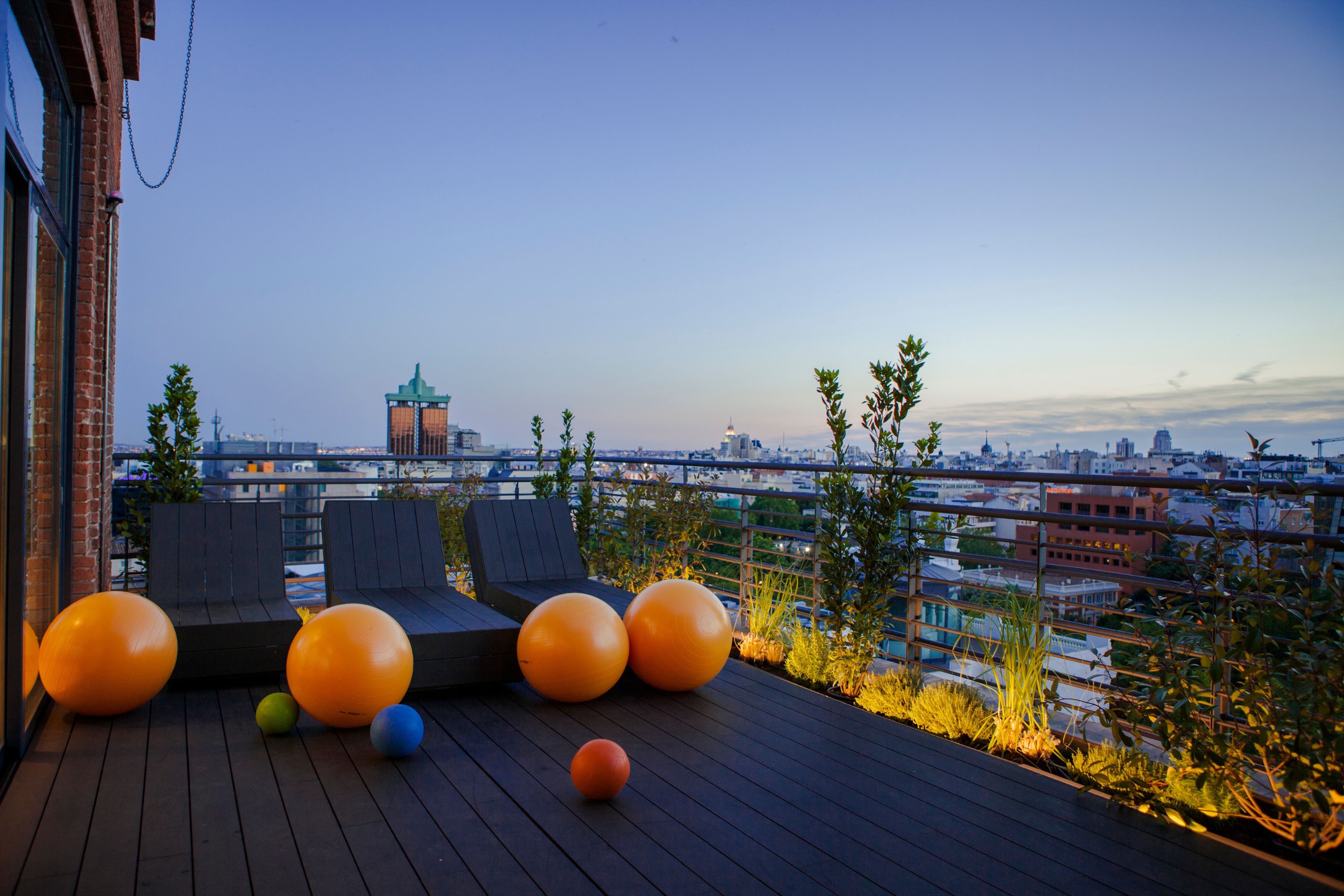 锐步运动俱乐部-12