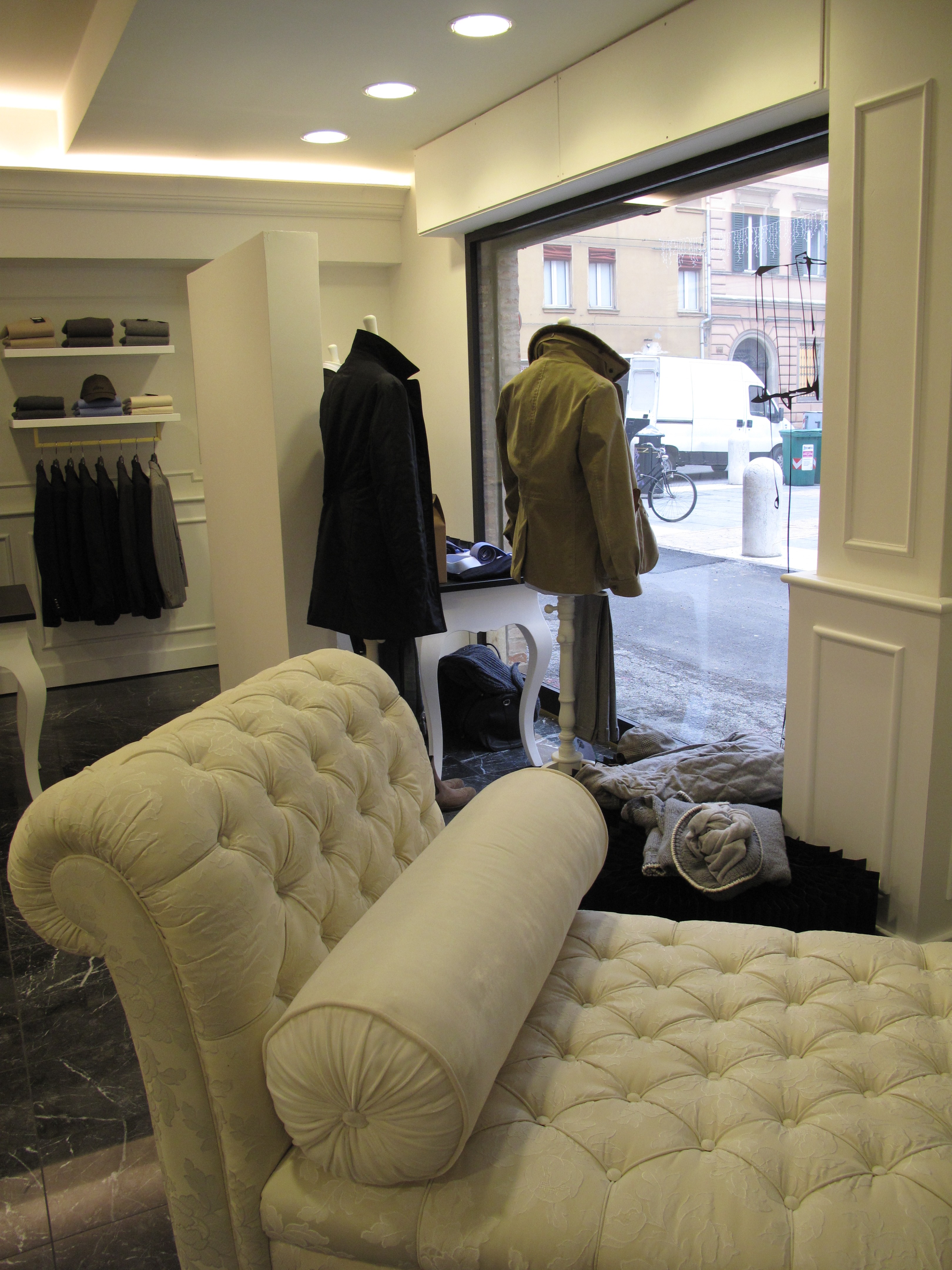 私人定制服装店的魅力空间-2