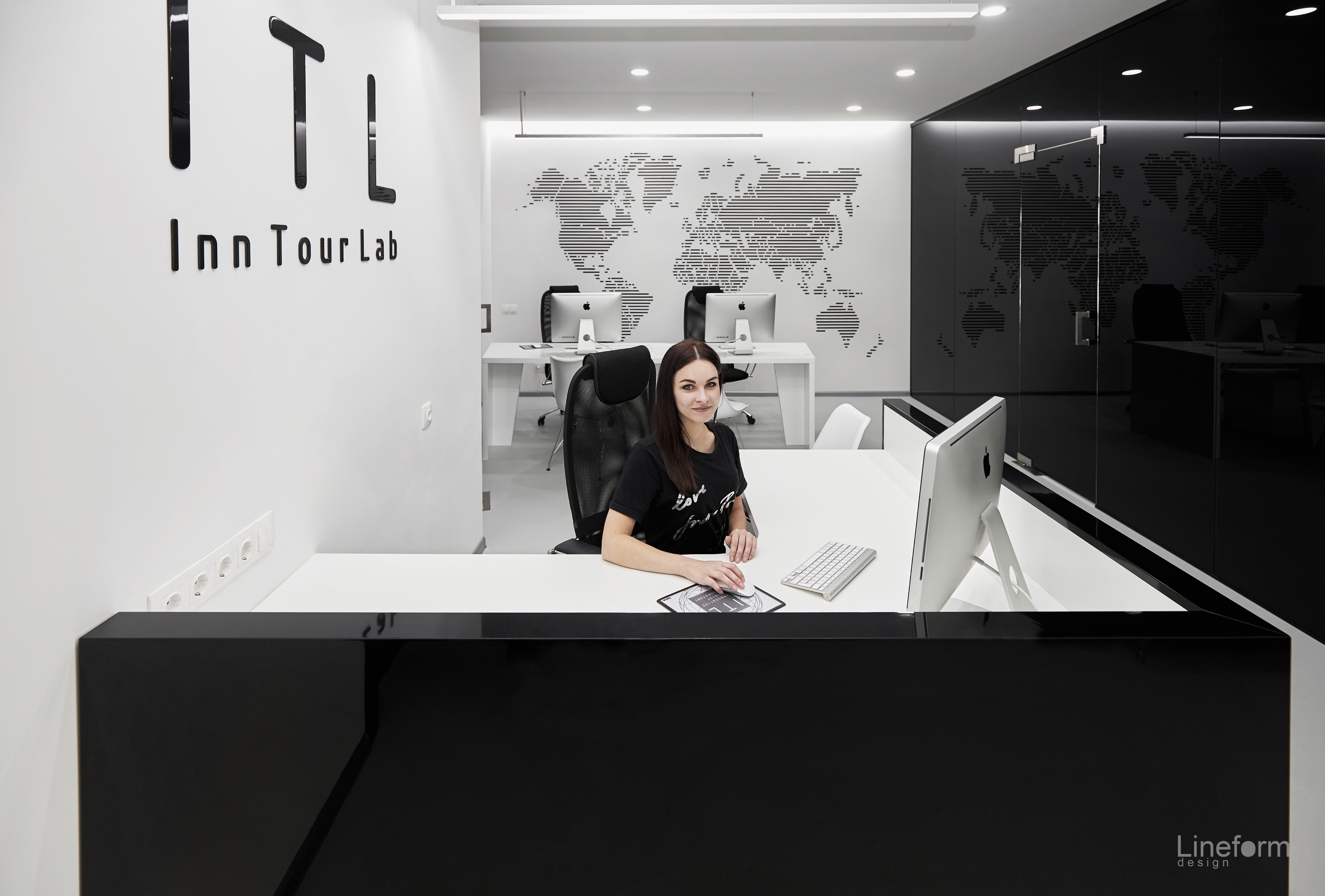 因图尔实验室办公室-2