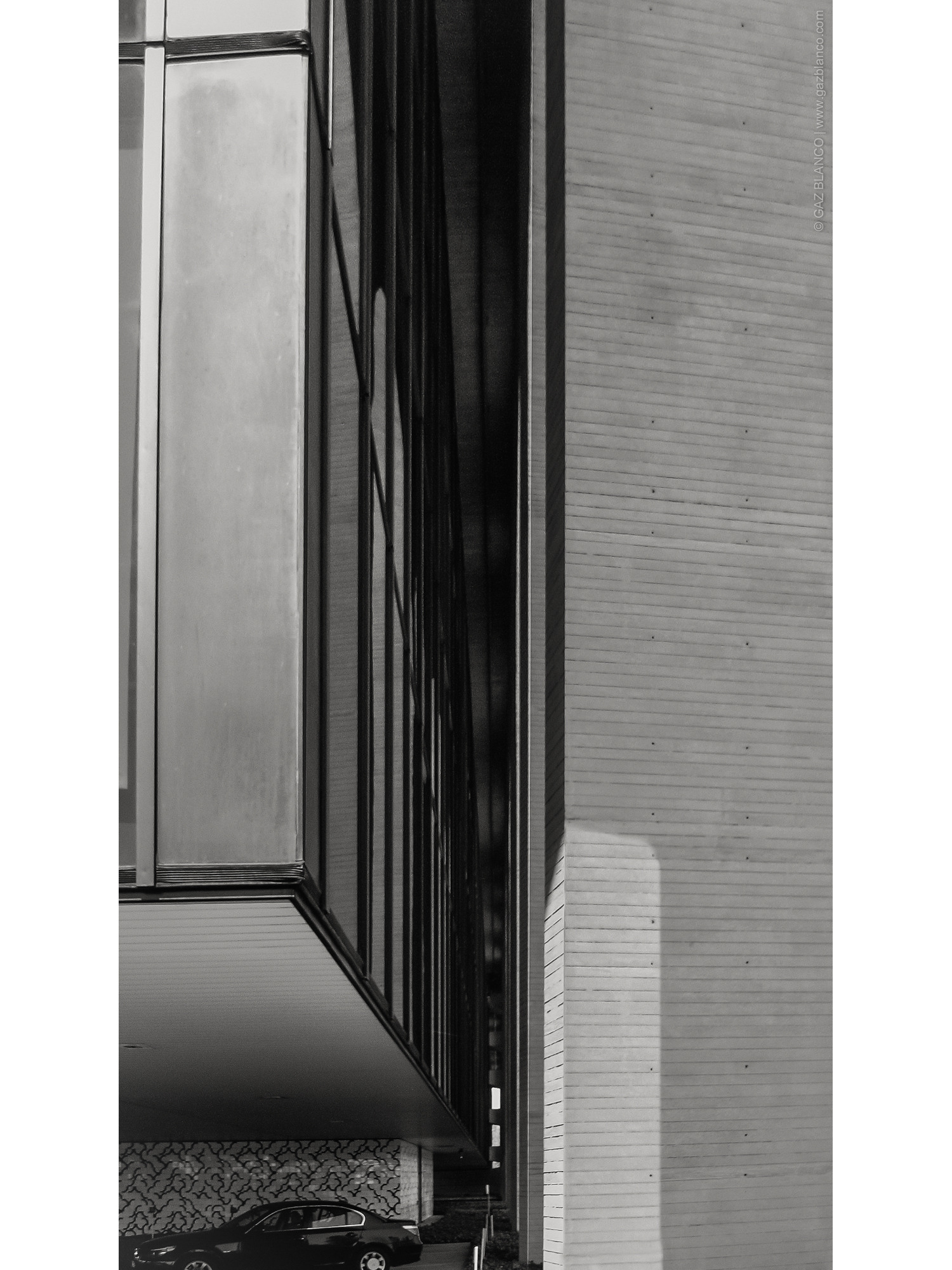 奥斯卡·尼迈耶的意大利 Mondadori 大厦 | 现代建筑的华美乐章-8