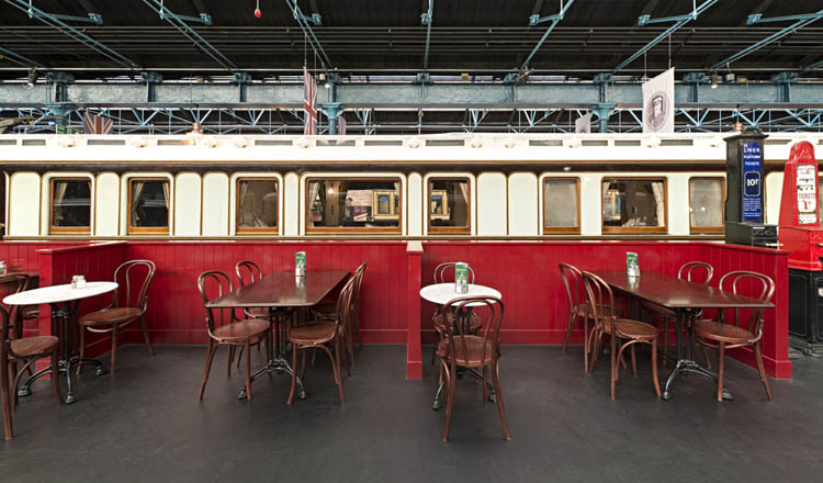 英国国家铁路博物馆主题餐厅-22