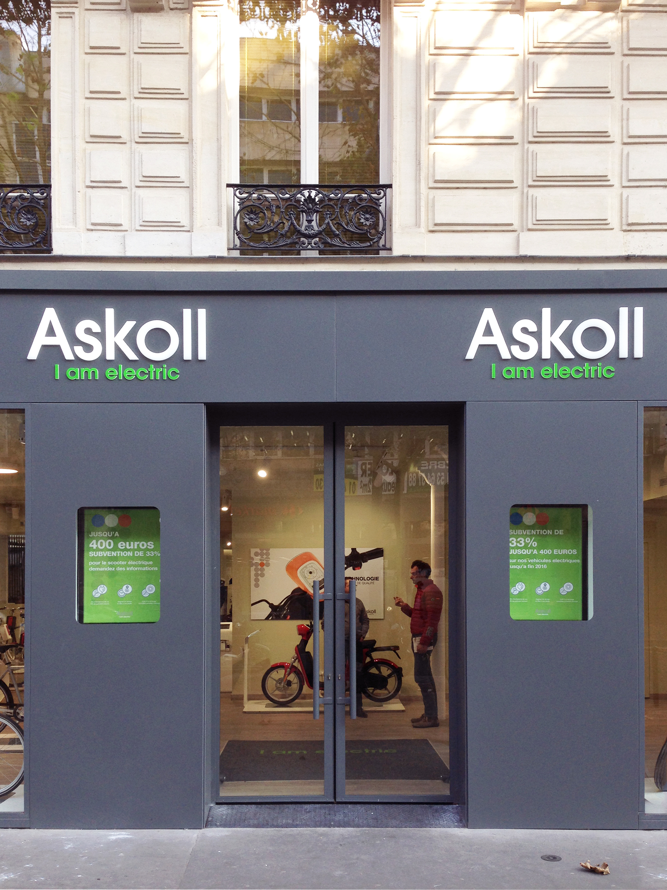 巴黎 Askoll 旗舰店 | 创新展示与优雅设计完美结合-19