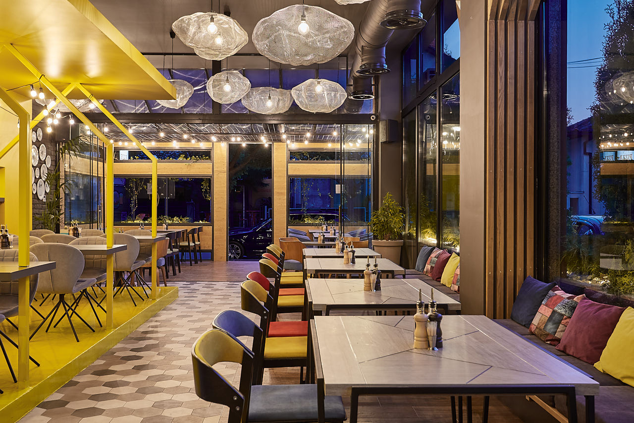 花园比萨餐厅 | 2017 年室内设计佳作-12