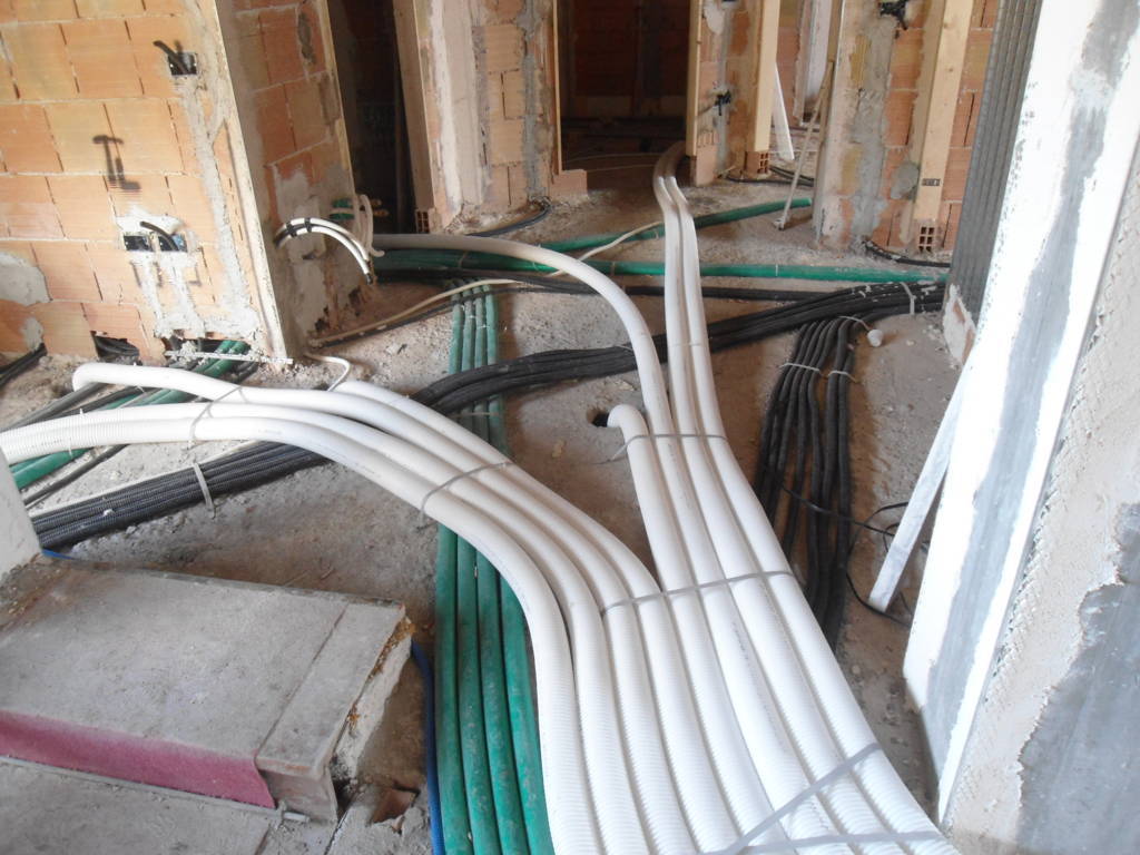 2016 年完成的高端别墅翻新-12