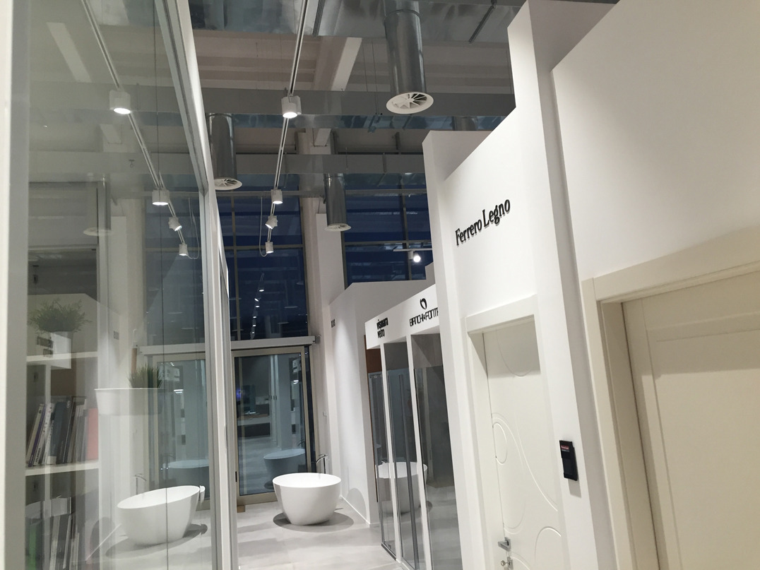 2016 年意大利 Showroom TIBERII 室内设计案例-15