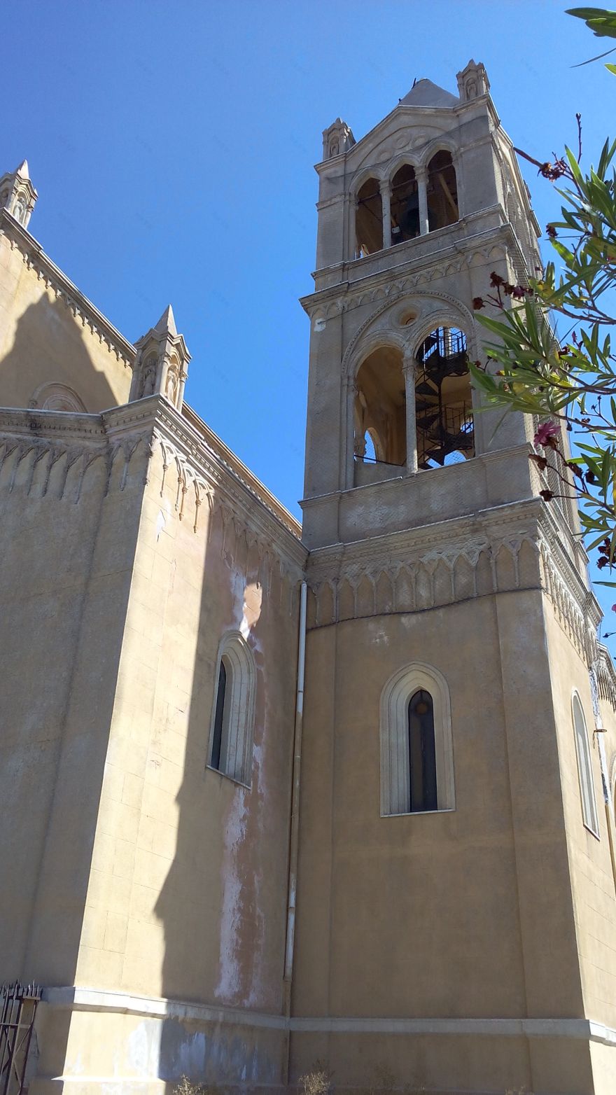 巴勒莫朱利亚娜教堂修复 · 室内设计亮点与精炼概述-9