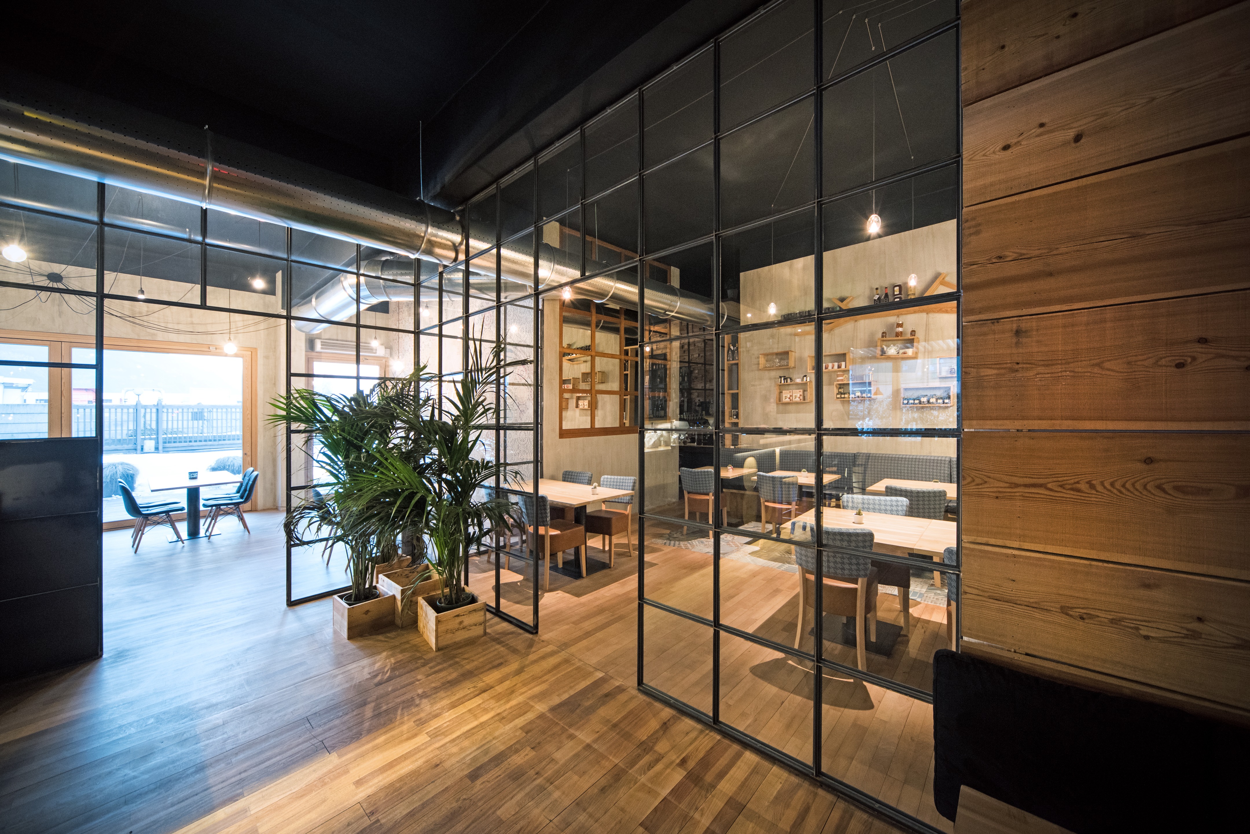 2016 年完成的 Viaprade8 酒吧餐厅设计-15