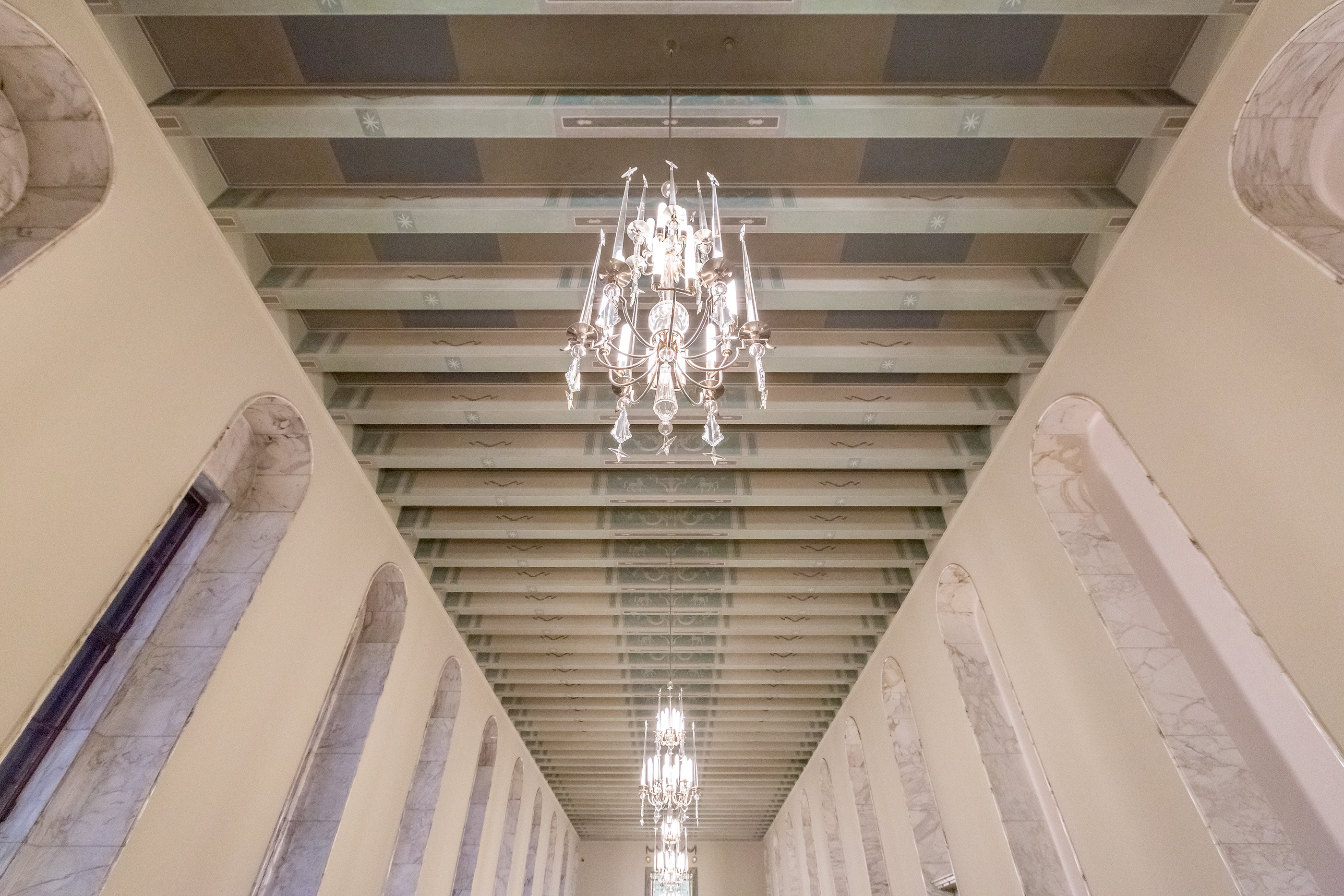 芬兰议会大厦 | 百年独立纪念的室内设计瑰宝-15