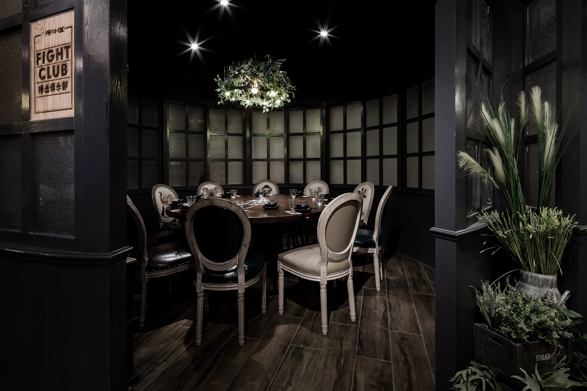 《城市牧场》自然风味,牛肉火锅餐厅诠释原始怀旧气氛-24