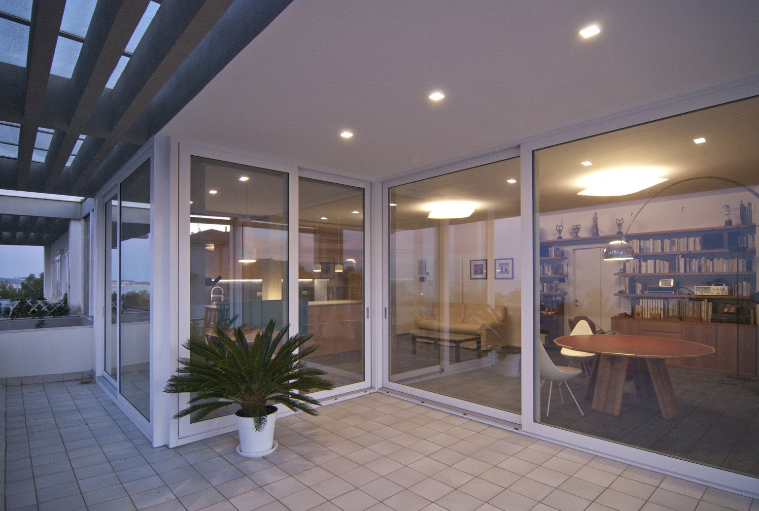 海景公寓的室内设计之旅 | 打破界限，融入海洋-58