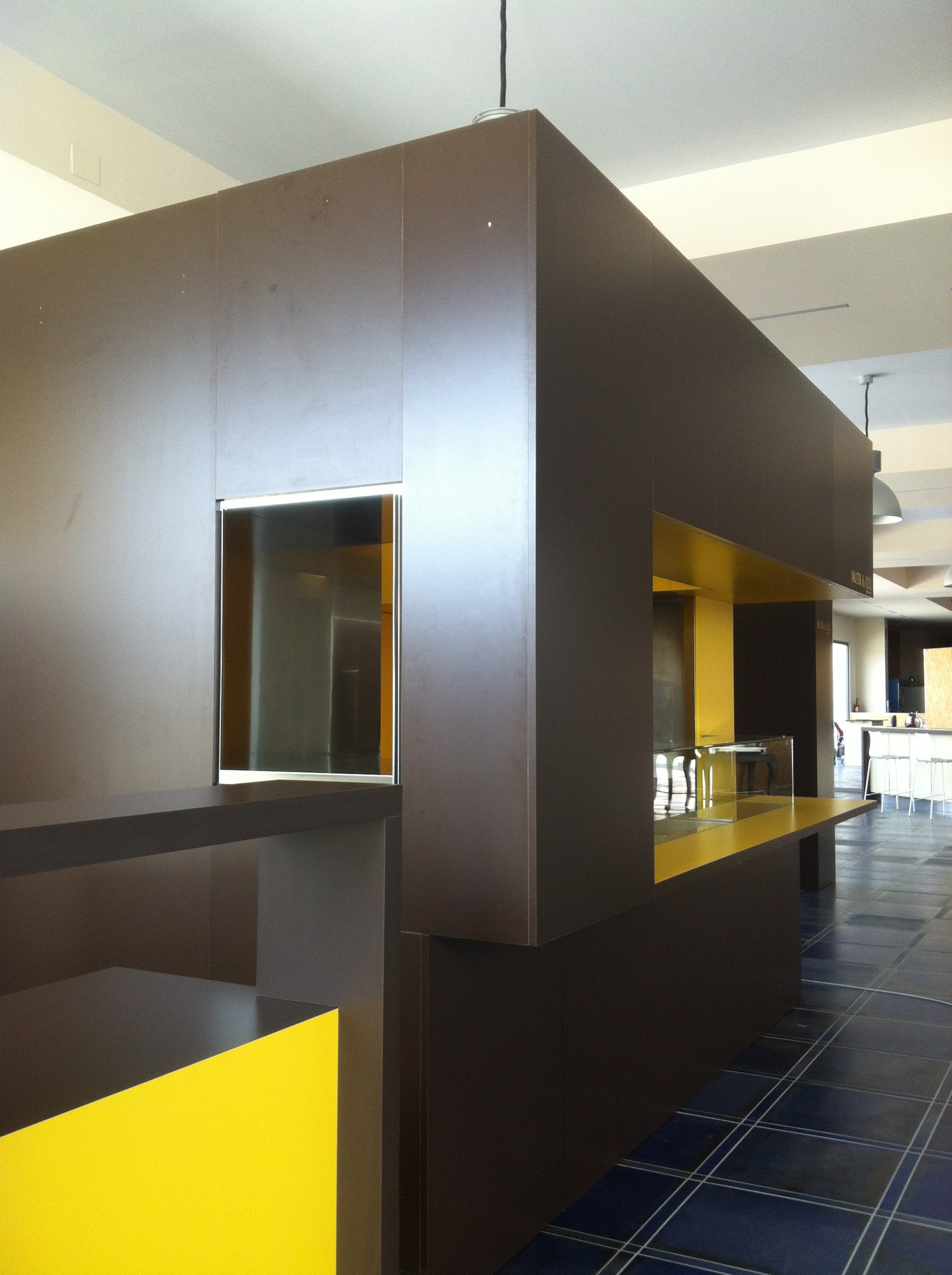 意大利 Pasta&Co Gerratana Srl 总部室内设计-1