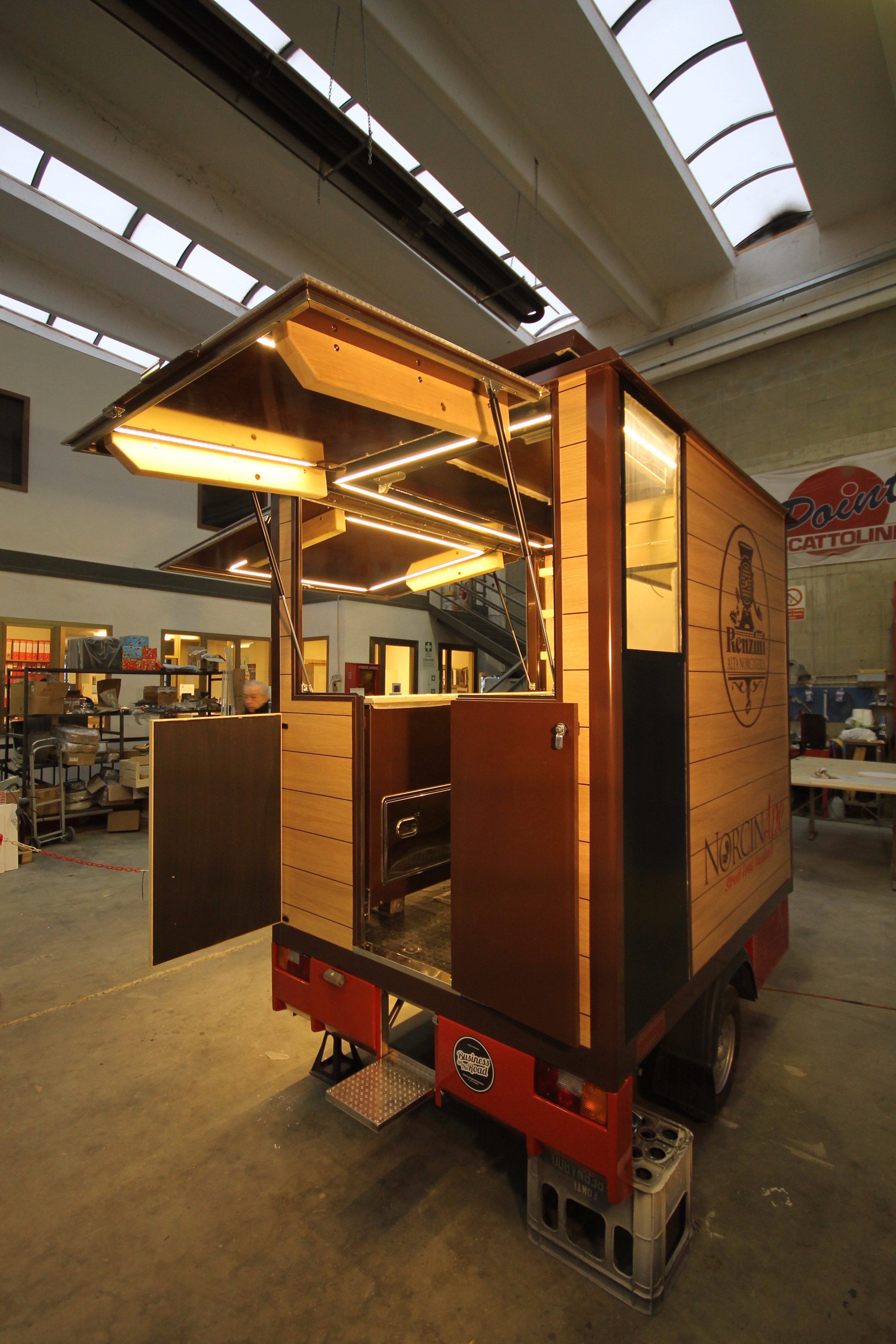 诺尔西纳佩 那只蜜蜂-7