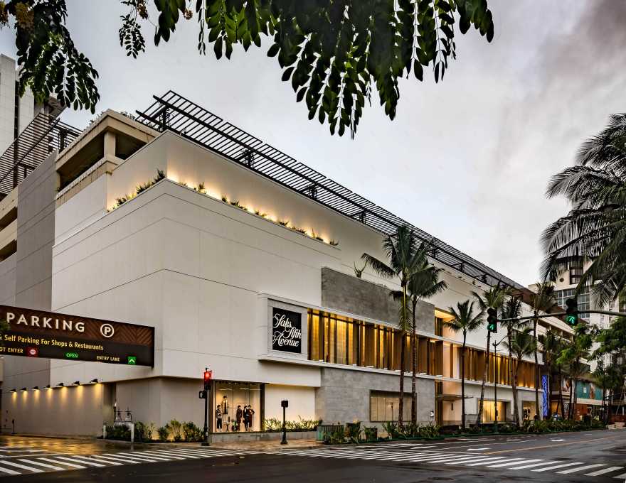 夏威夷 Saks 第五大道商店 | 自然光与瀑布灵感的室内设计-13