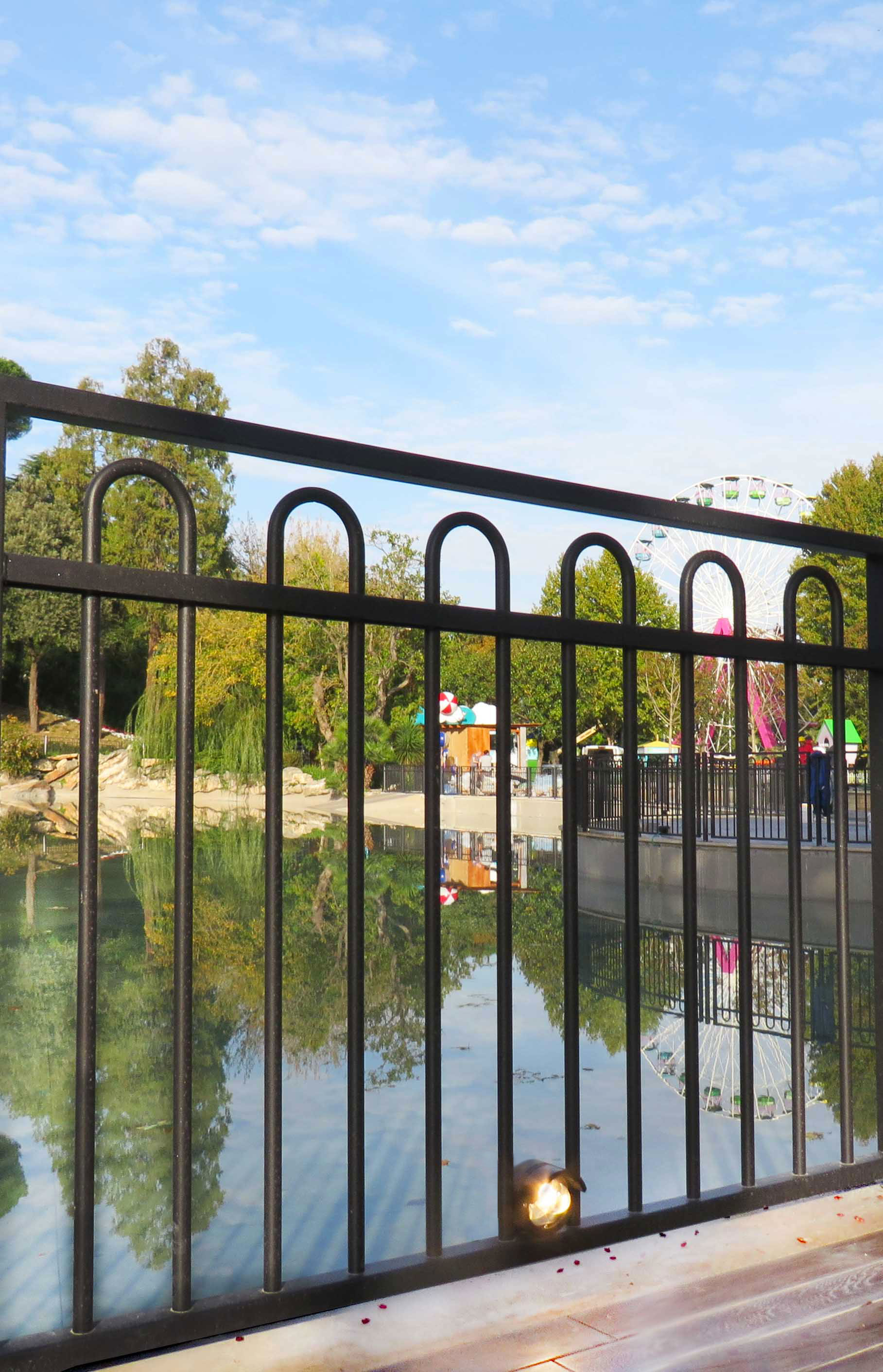 梦幻乐园灯光设计，打造光影盛宴-4