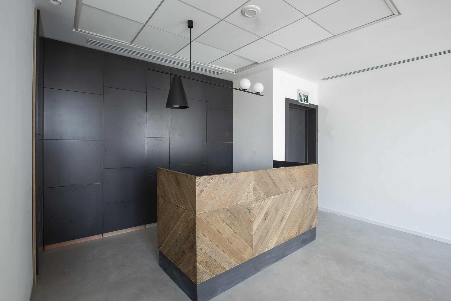 2019 年完成的 TLV 办公室设计-13