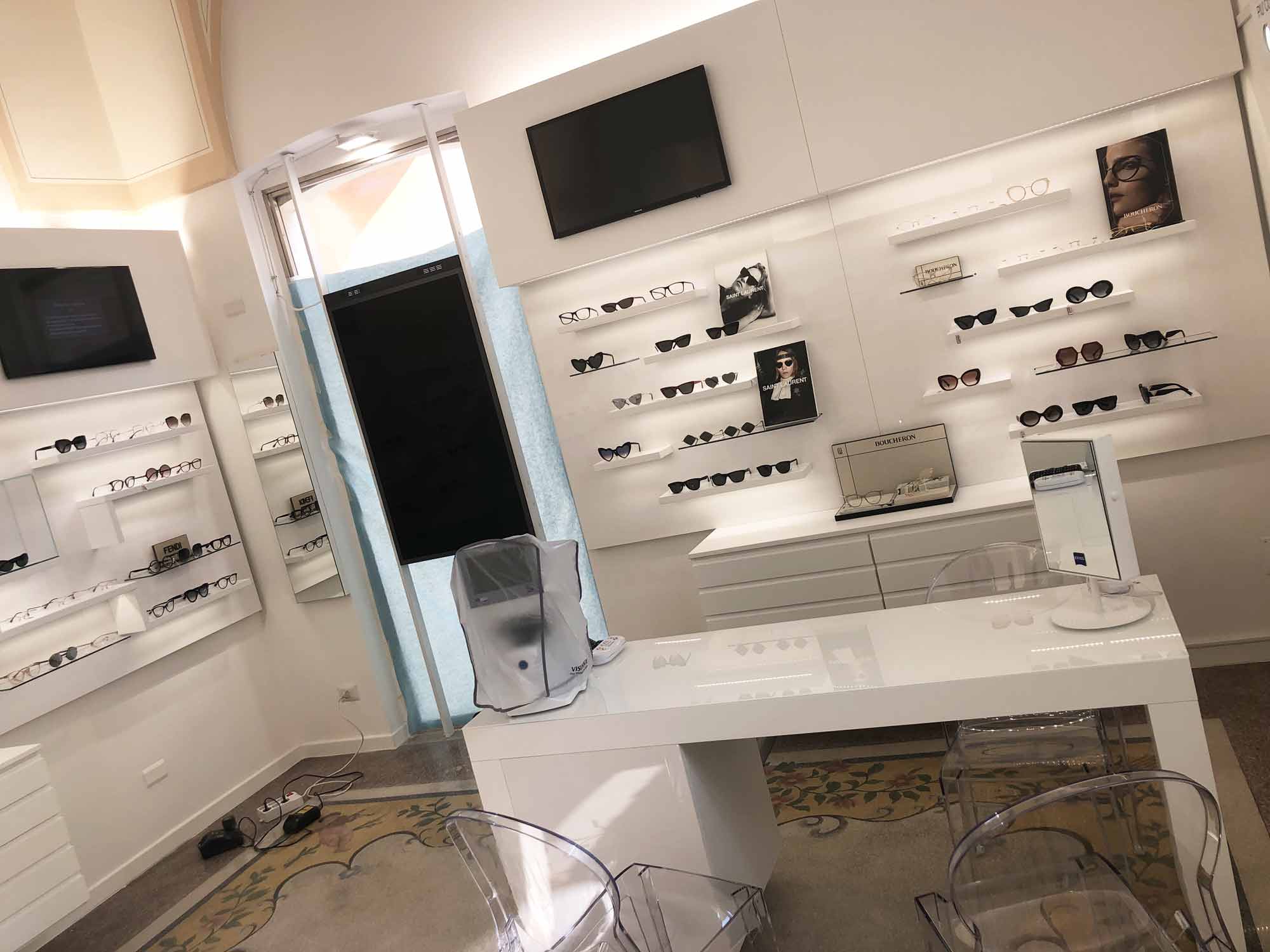 2019 年 Ottica Ciurlia 室内设计案例 | 历史建筑的恢复与创新-10