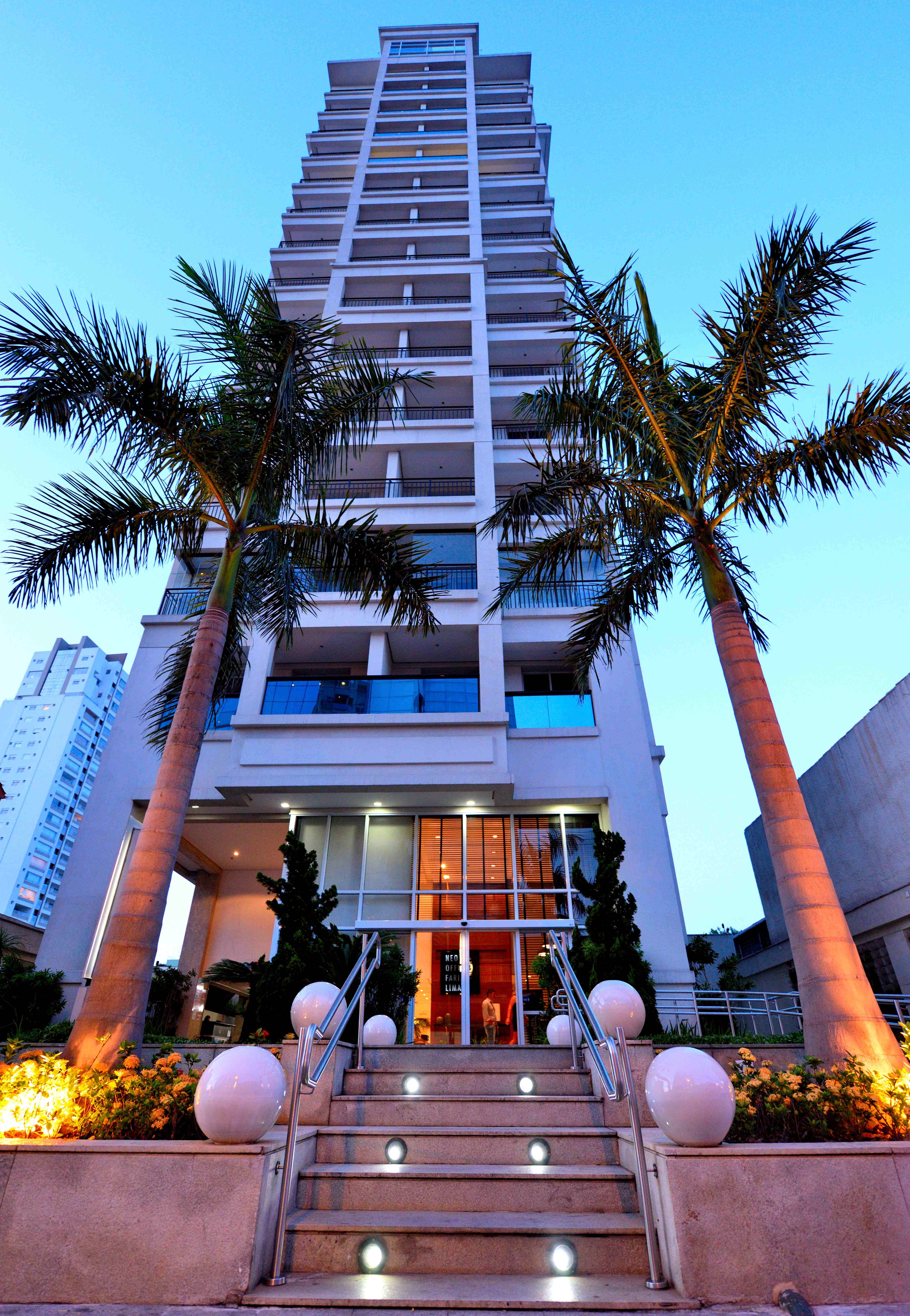 2015 年完成的 Neo Offices Hall 办公室设计-0