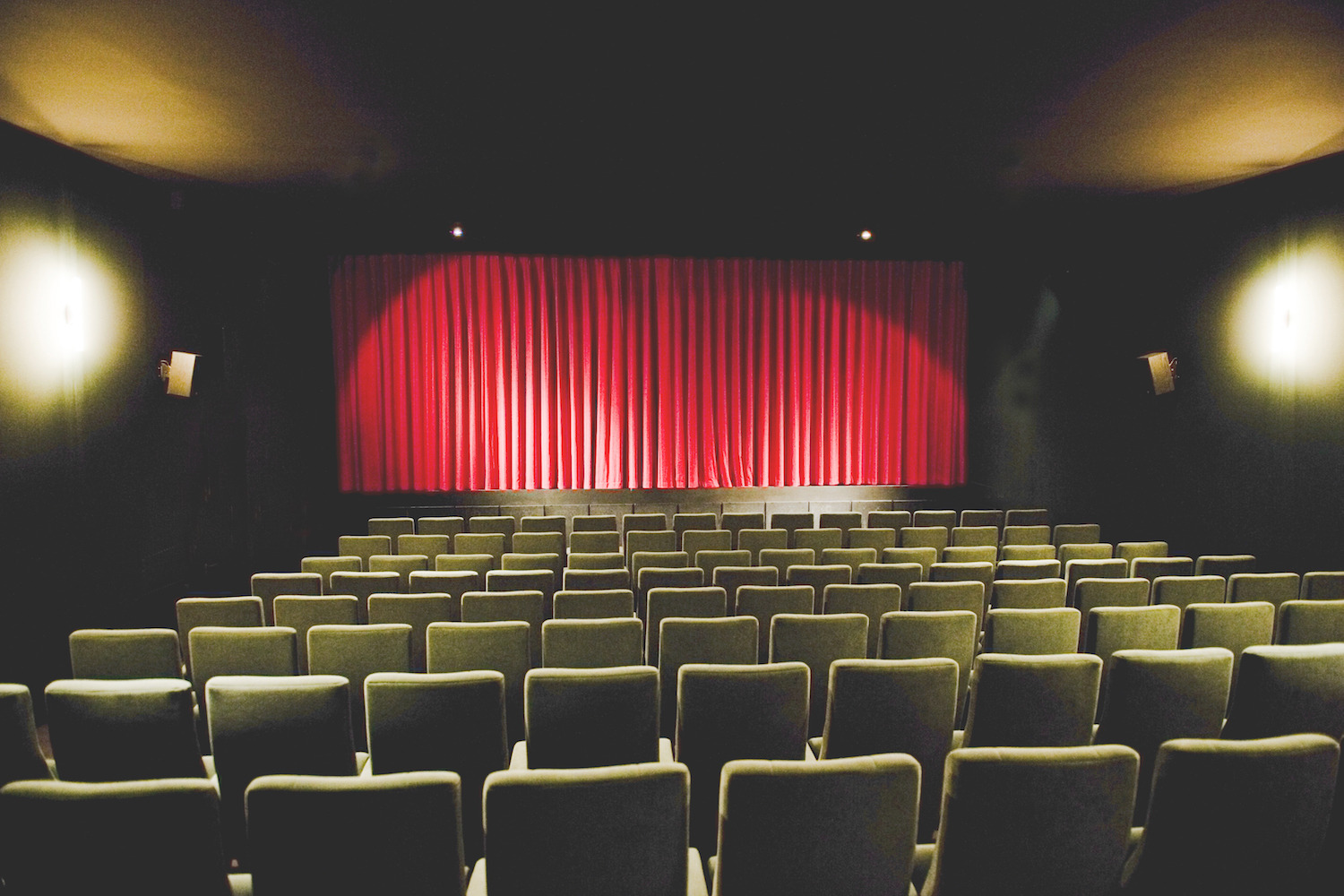 2012 年完成的影院室内设计案例-13