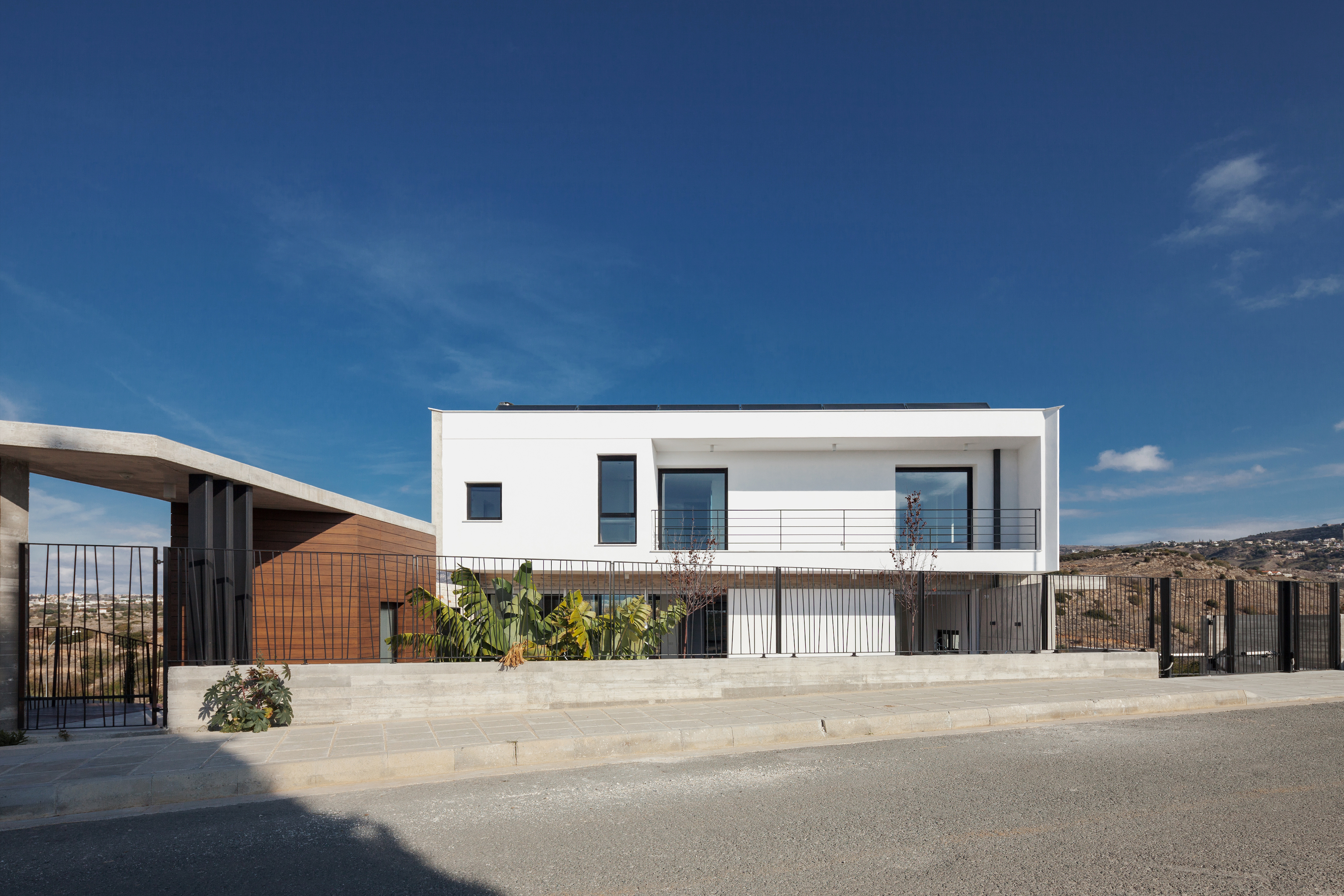 CK House | 嵌入景观的河畔家园-31