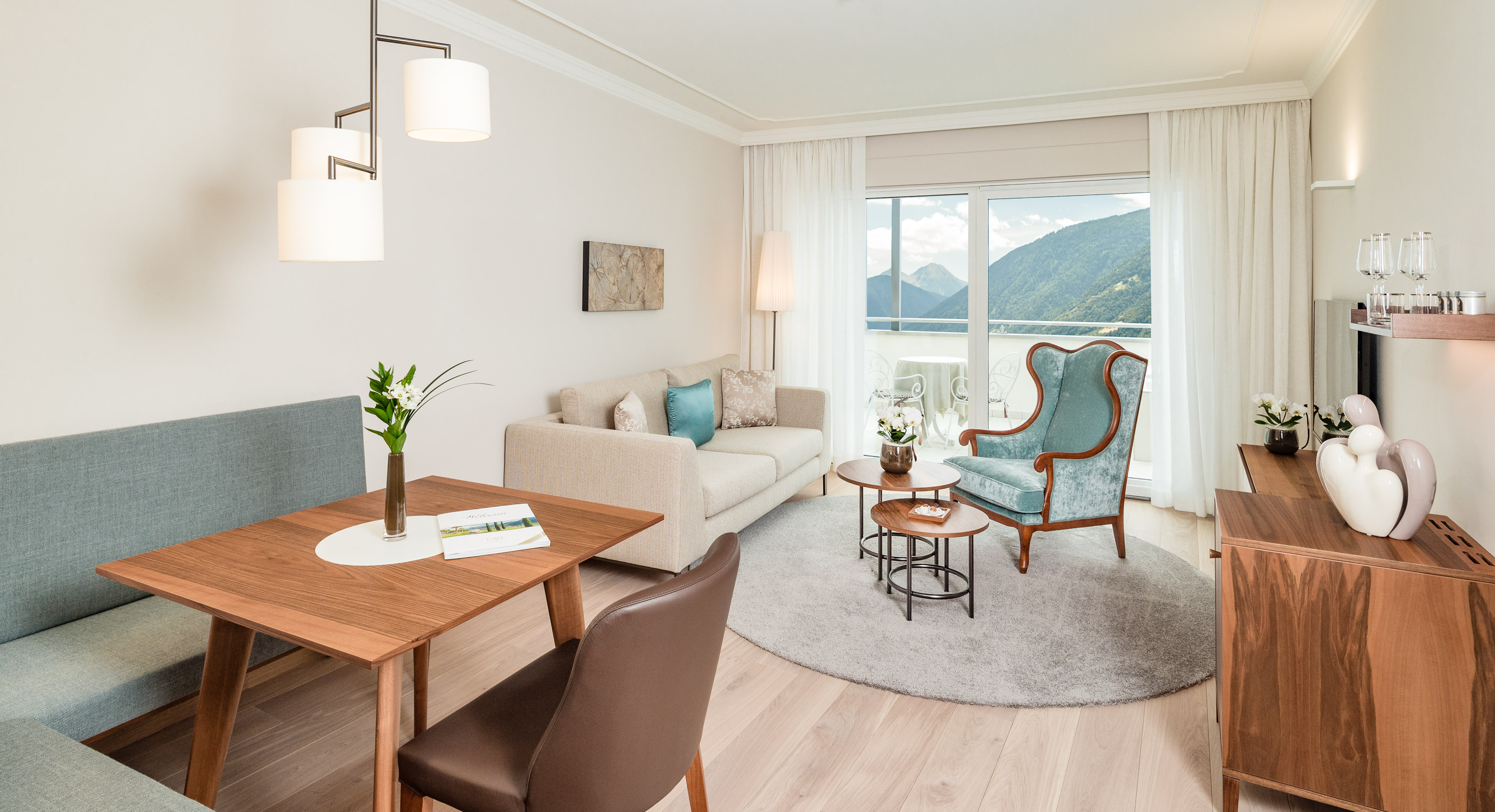 阿尔卑斯山间的五星级酒店改造-29