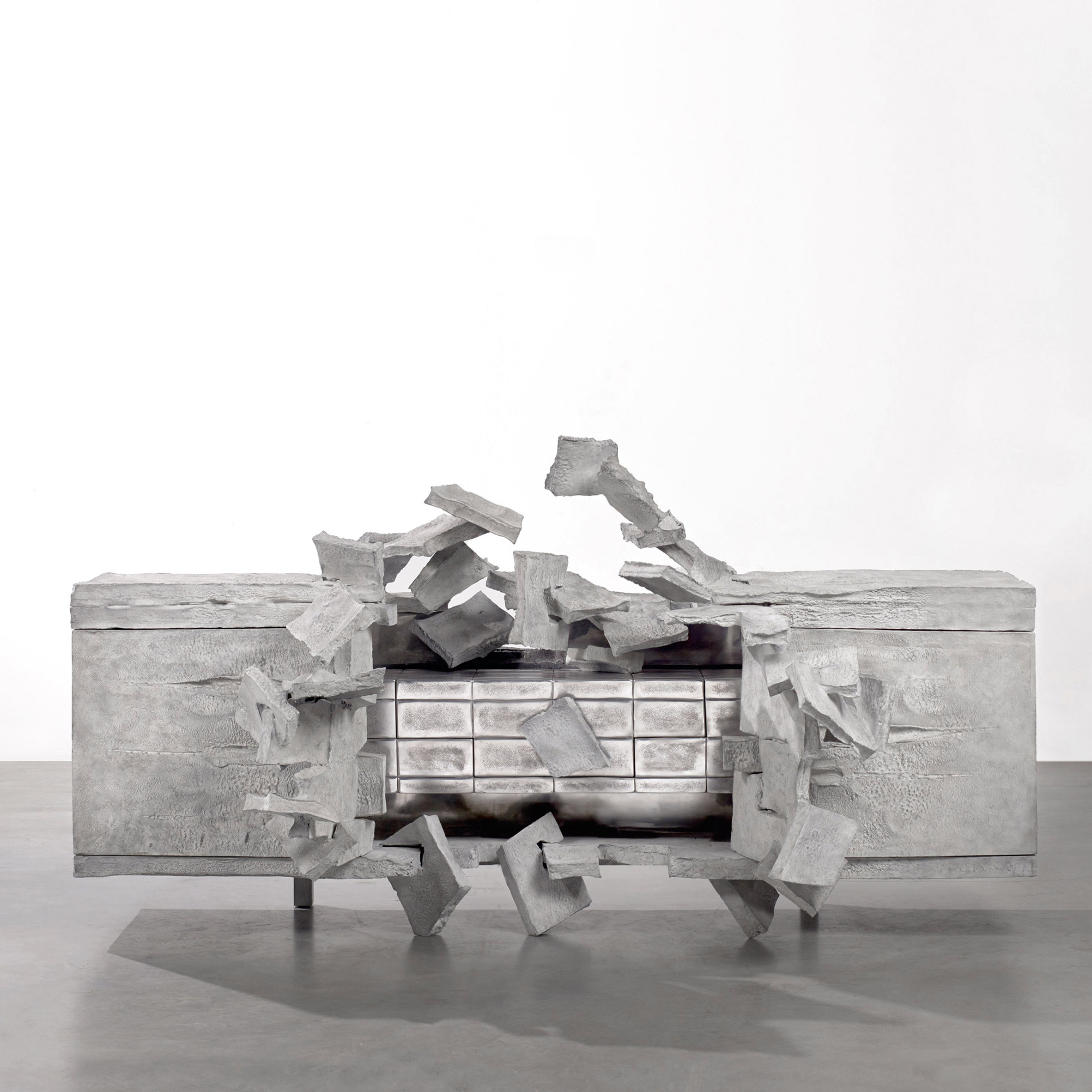 纽约展出的杜布赫金属家具 · 自然与艺术的完美结合-0