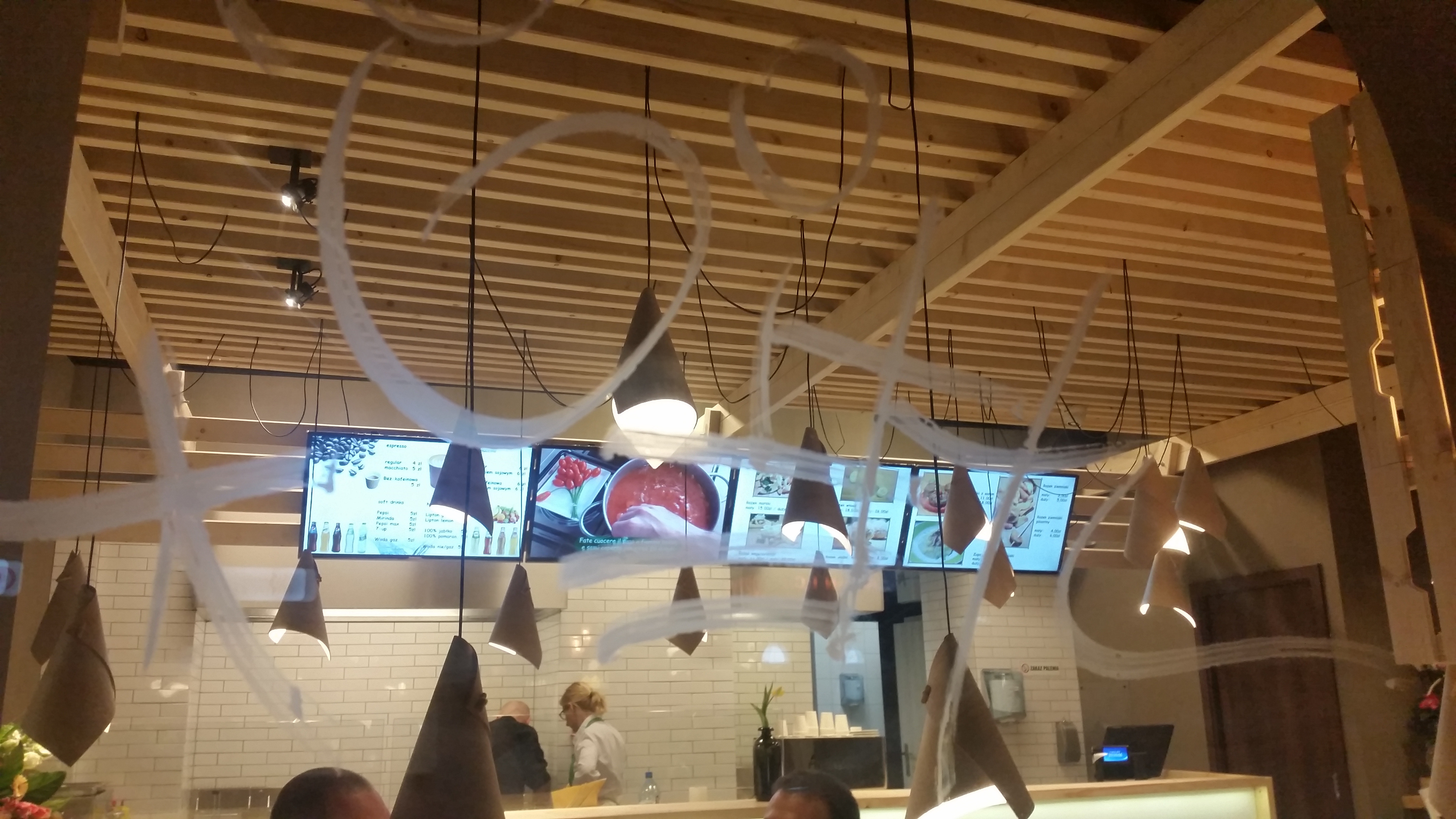 Mamma Patata 餐厅设计-17