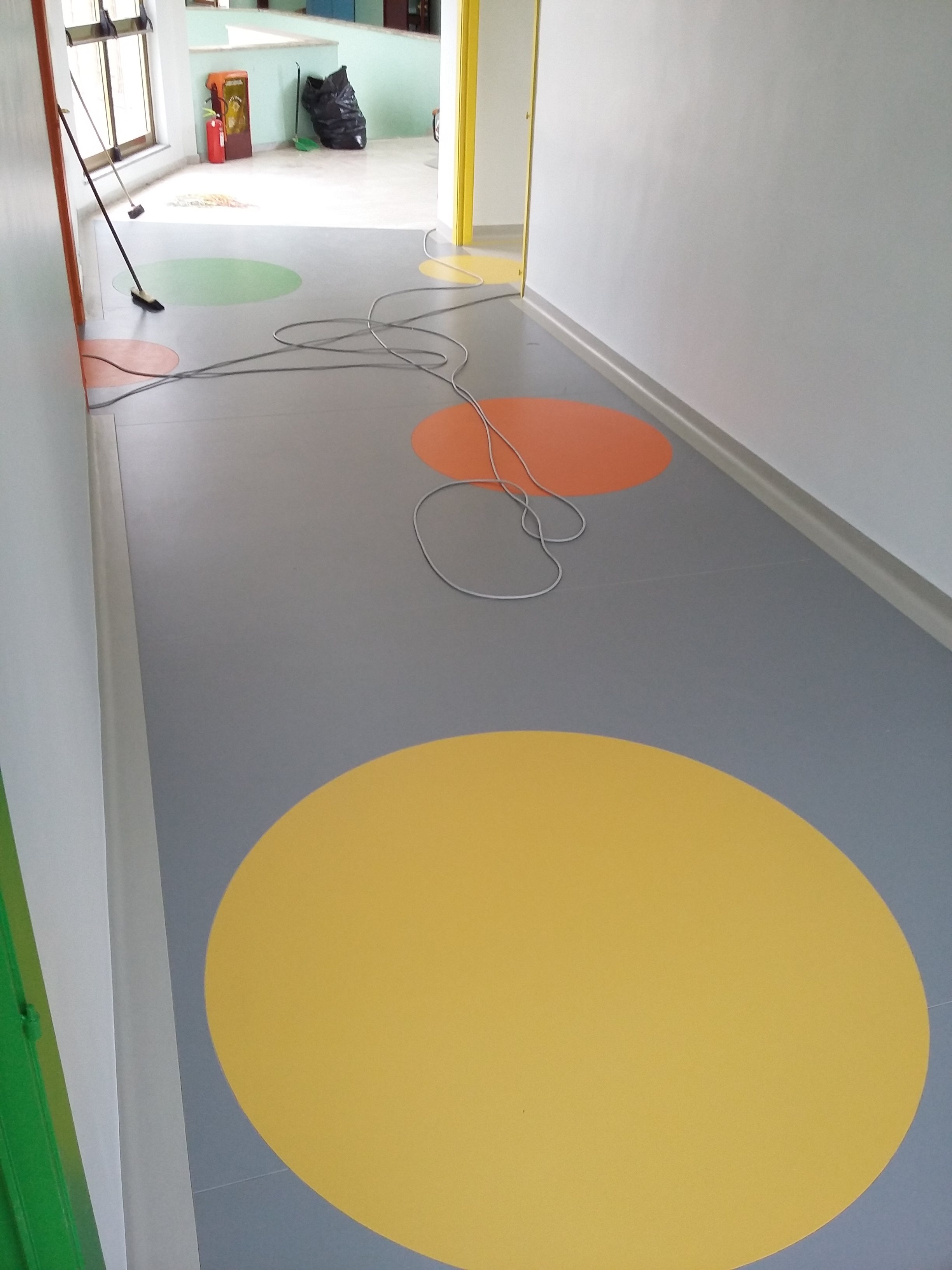 自然材质打造互动式幼儿教育空间-21