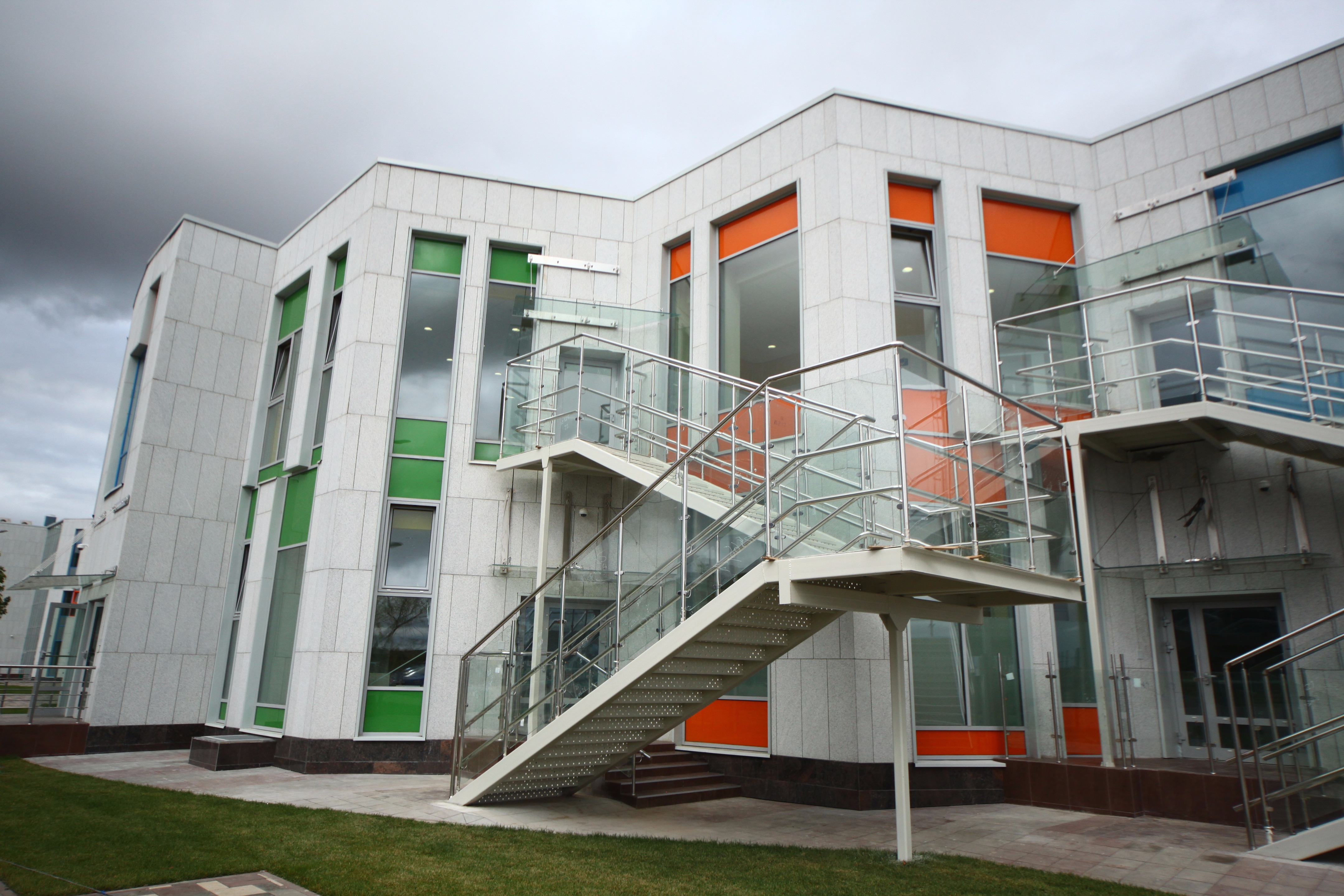 Skolkovo International school. The first K12 school to be built in Russia. School for 480 and kindergarten for 150-10