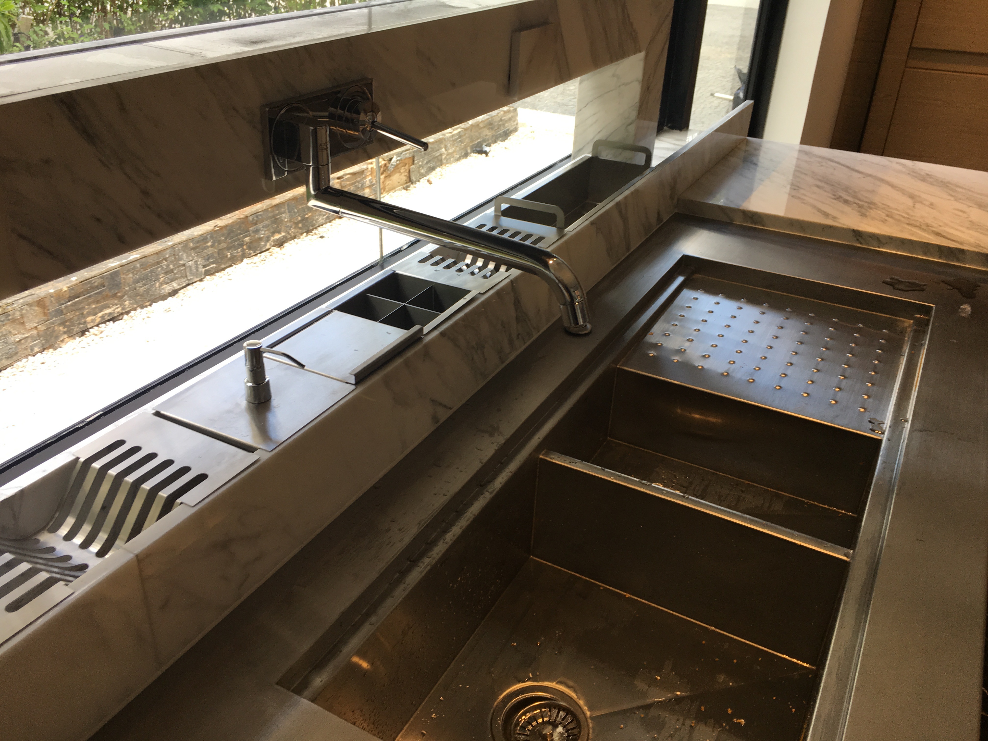 私人豪华别墅，融合传统与创新的室内设计-19