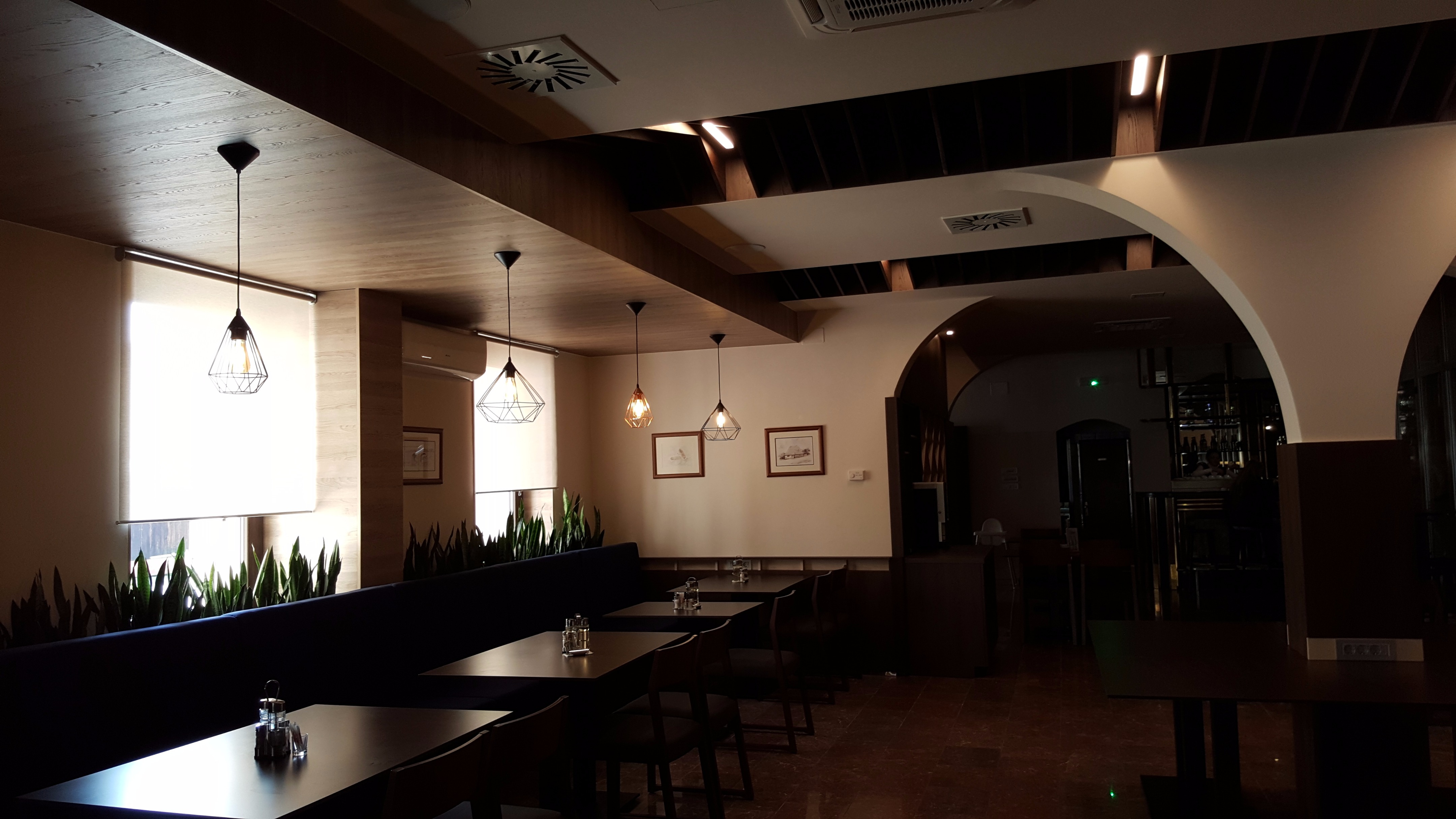 知名设计师打造酒店餐厅翻新典范-25