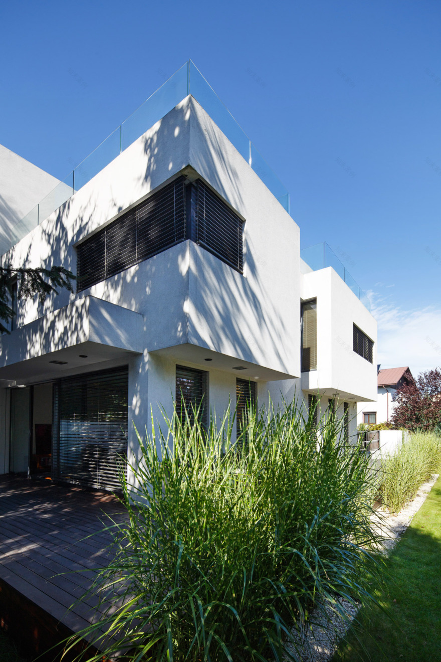 旋转的 69 号别墅-20