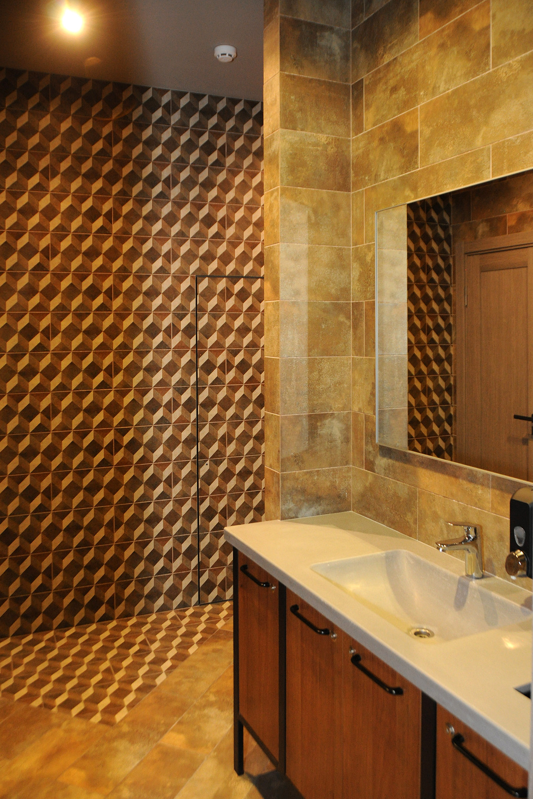 2017 年完成的 barrel 餐厅室内设计-6