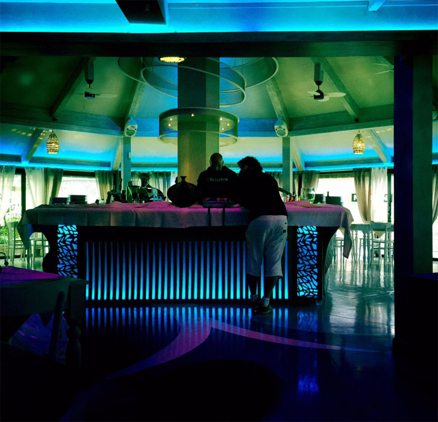 JAMBO DISCO CLUB 舞池灯光设计-1