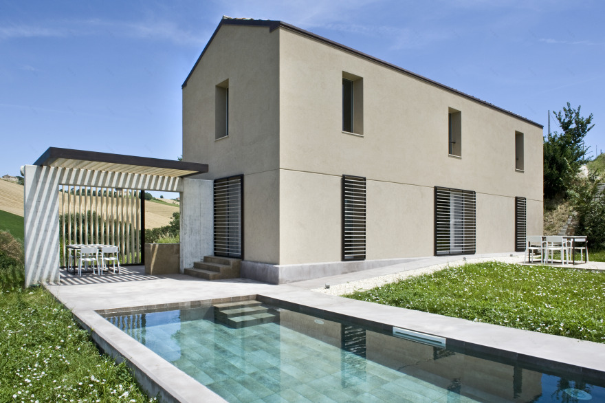 2016 年完工的极简乡村住宅设计-2