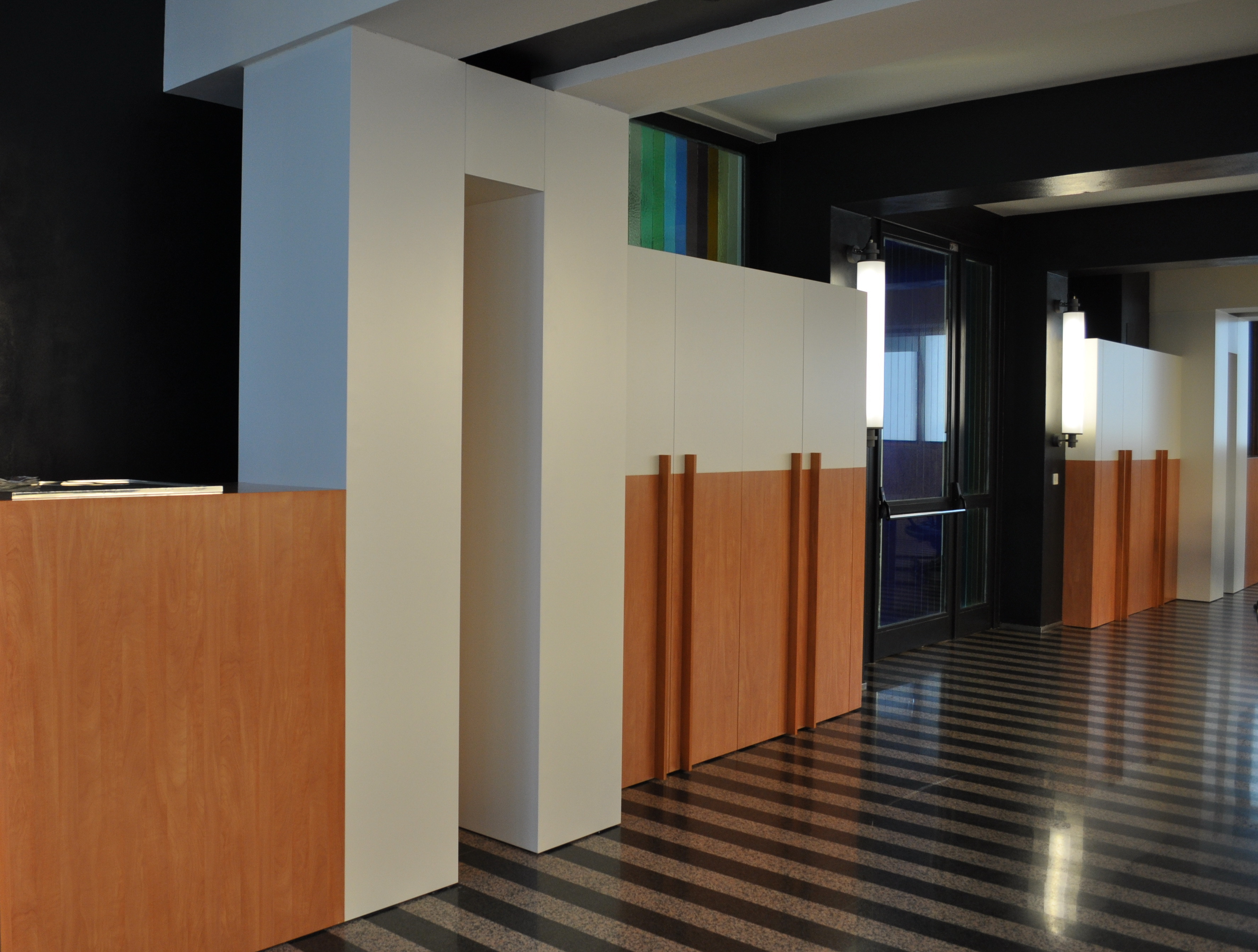 黑金剧院 | 拉文纳商业大厦室内设计-9