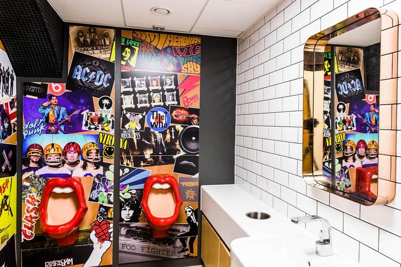 城堡中的梦幻办公室-39