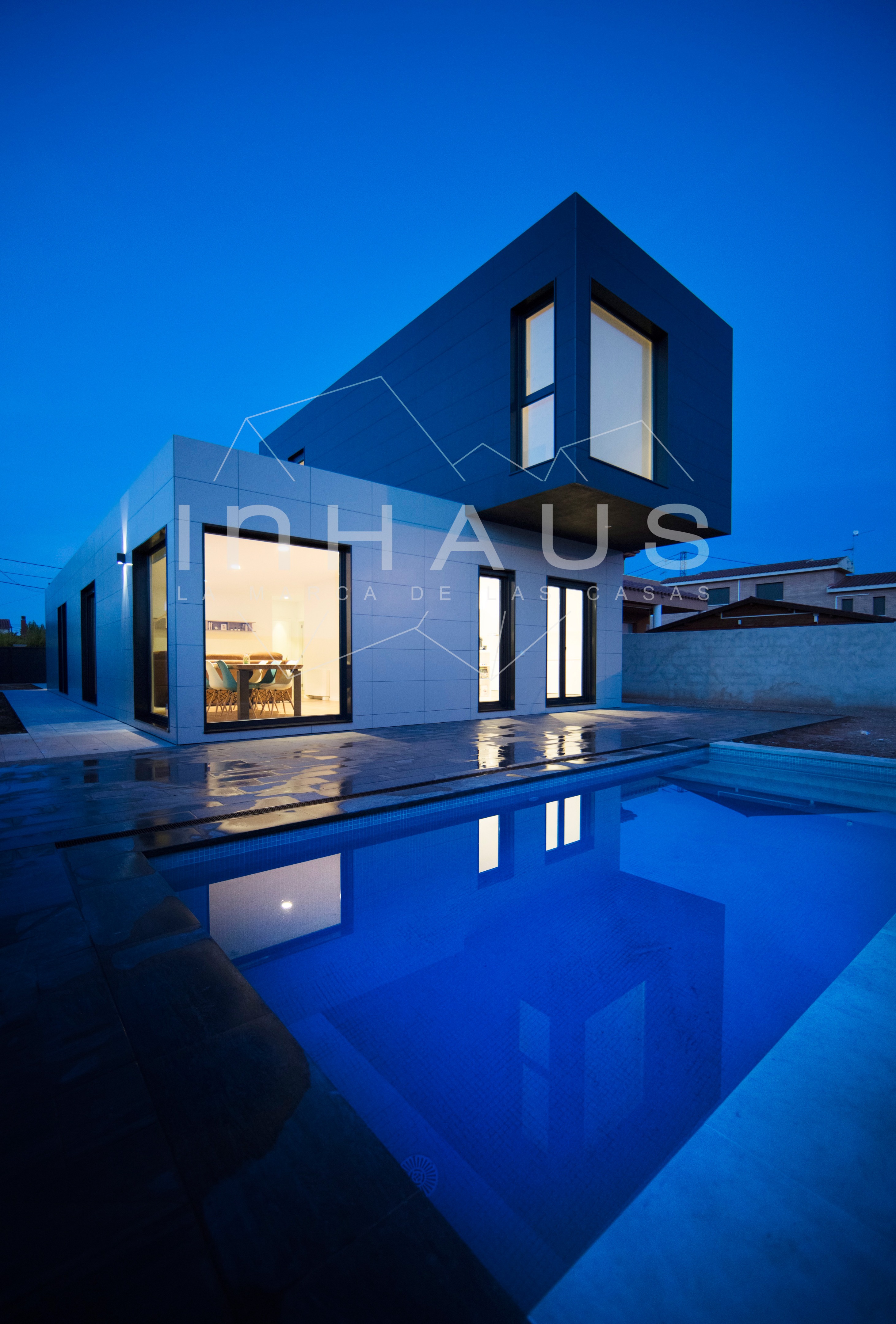 模块化打造的家庭住宅——塔拉戈纳美景之家-23