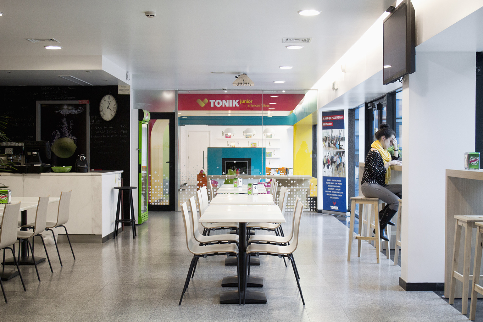 高端健身会所的精致室内设计-29