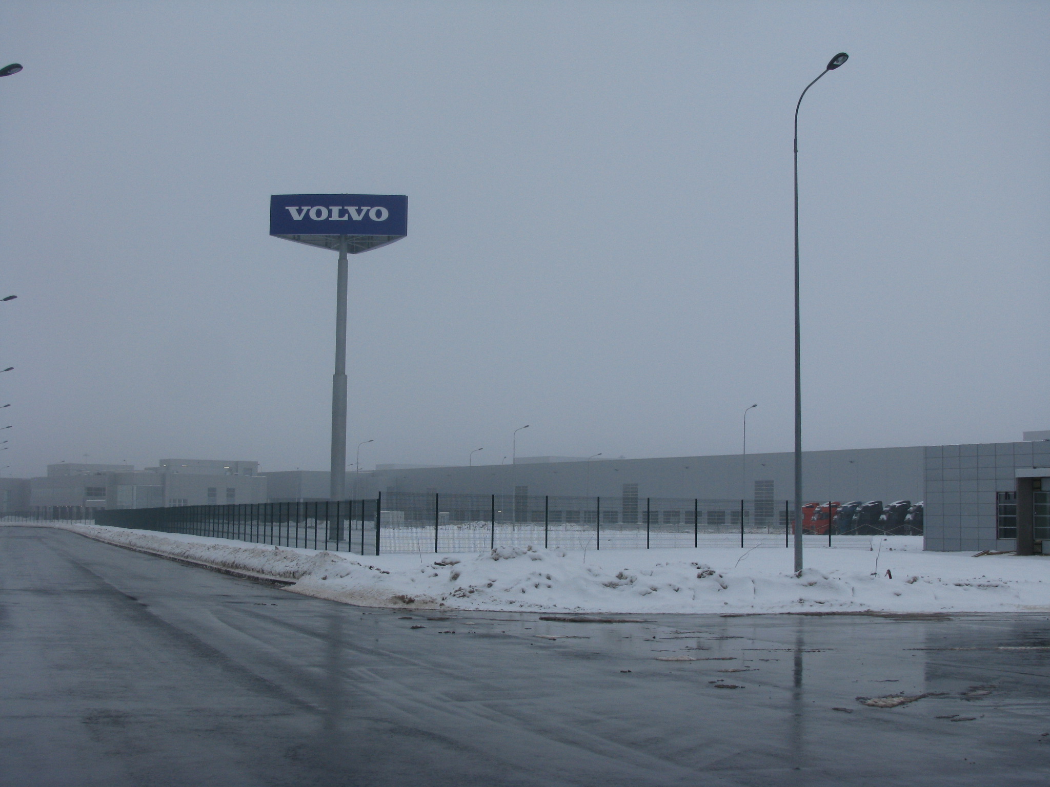 俄罗斯 Volvo·Renault 卡车工厂办公大楼设计-9